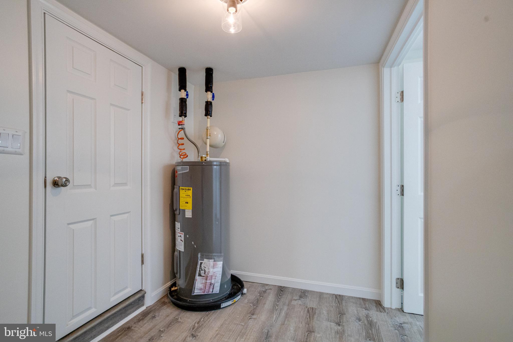HILLCREST - Residential