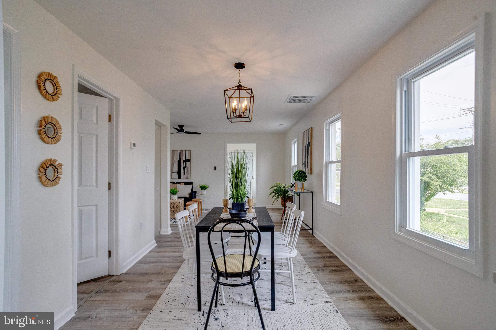 HILLCREST - Residential