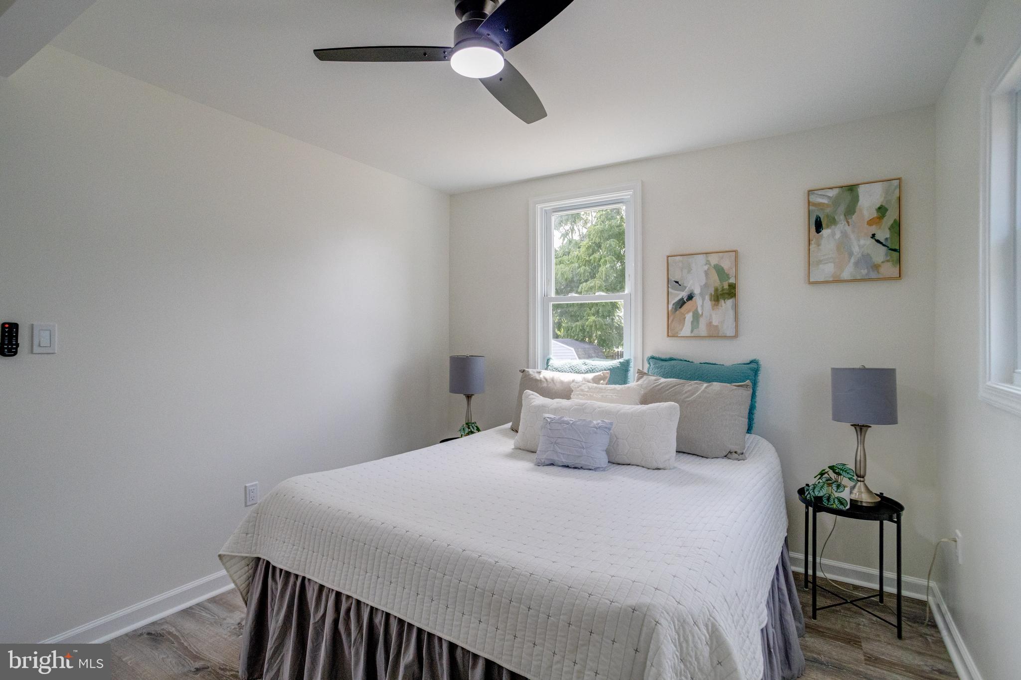 HILLCREST - Residential