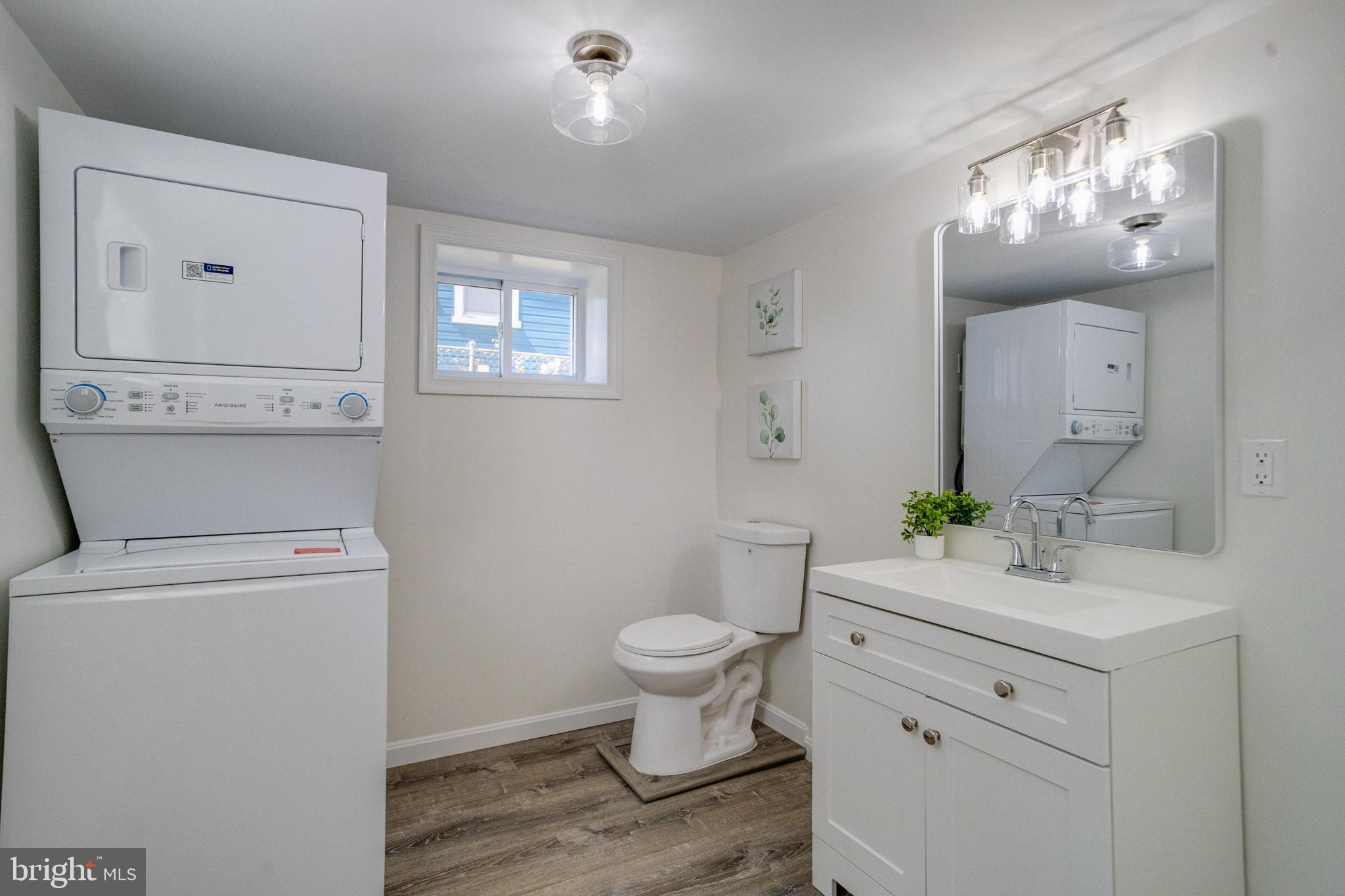 HILLCREST - Residential