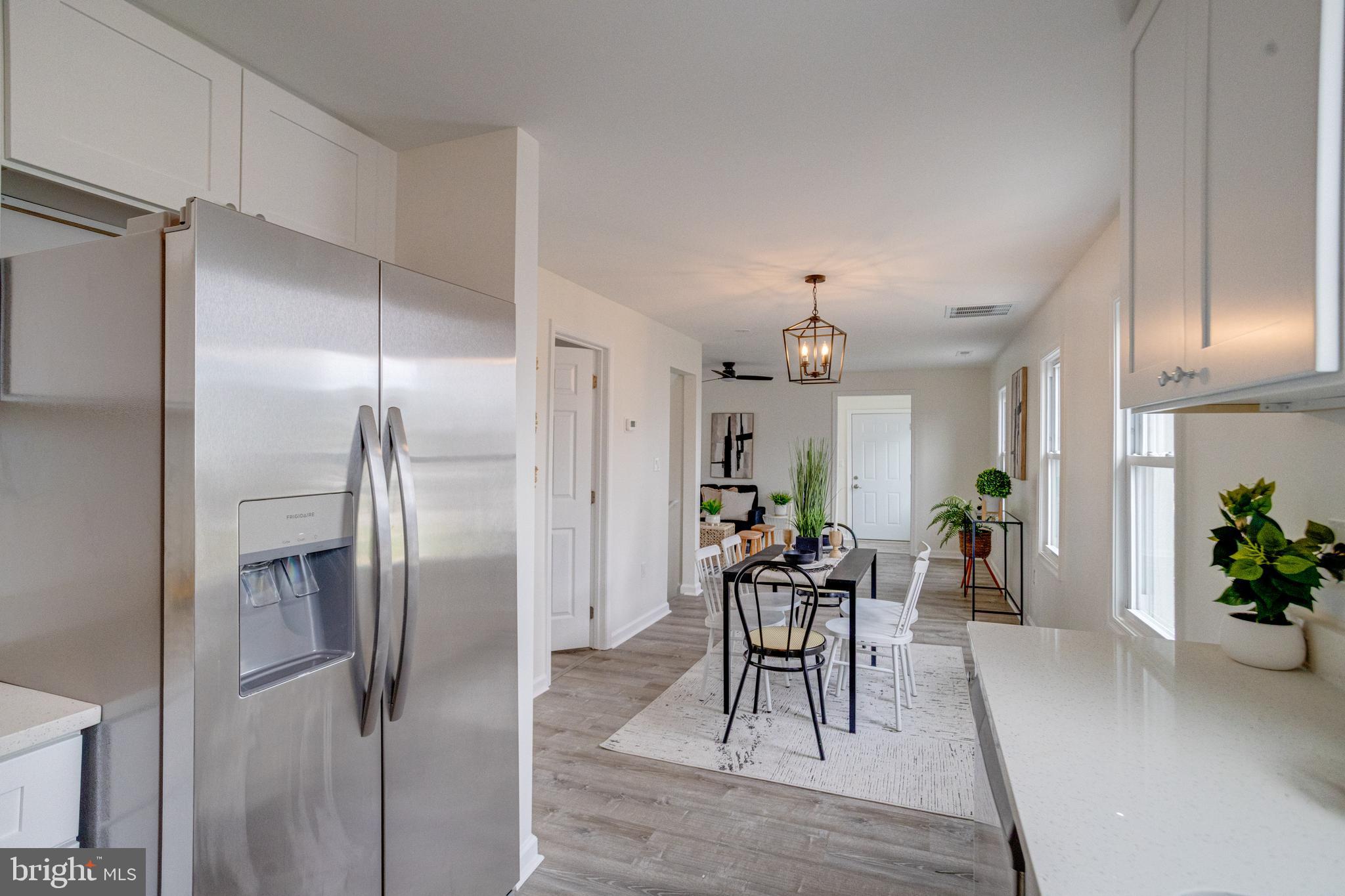 HILLCREST - Residential