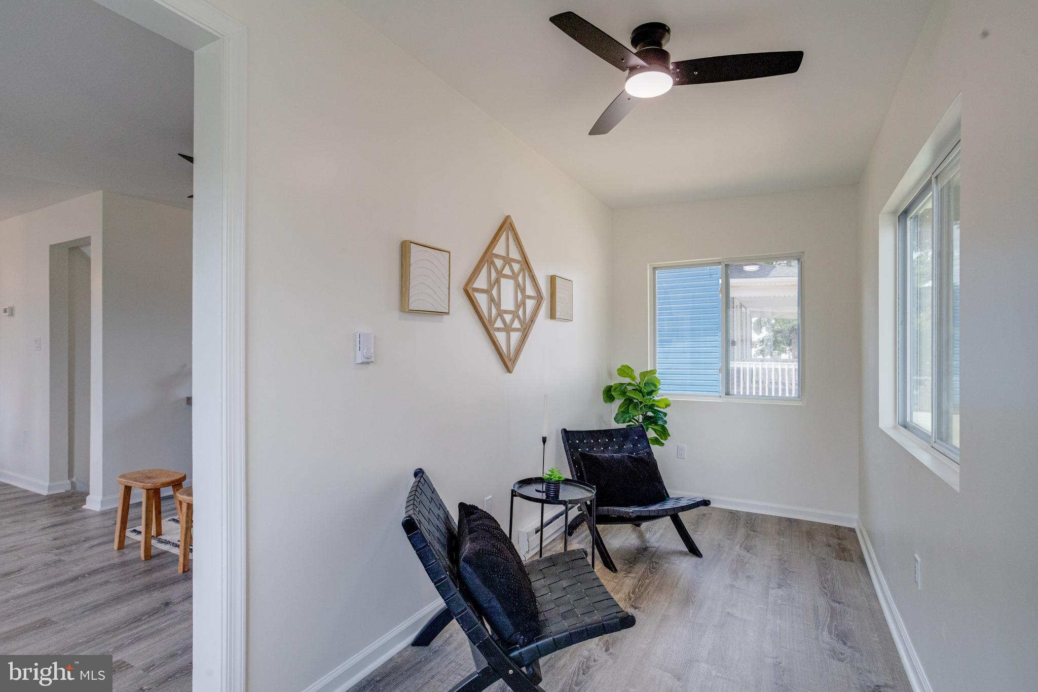 HILLCREST - Residential