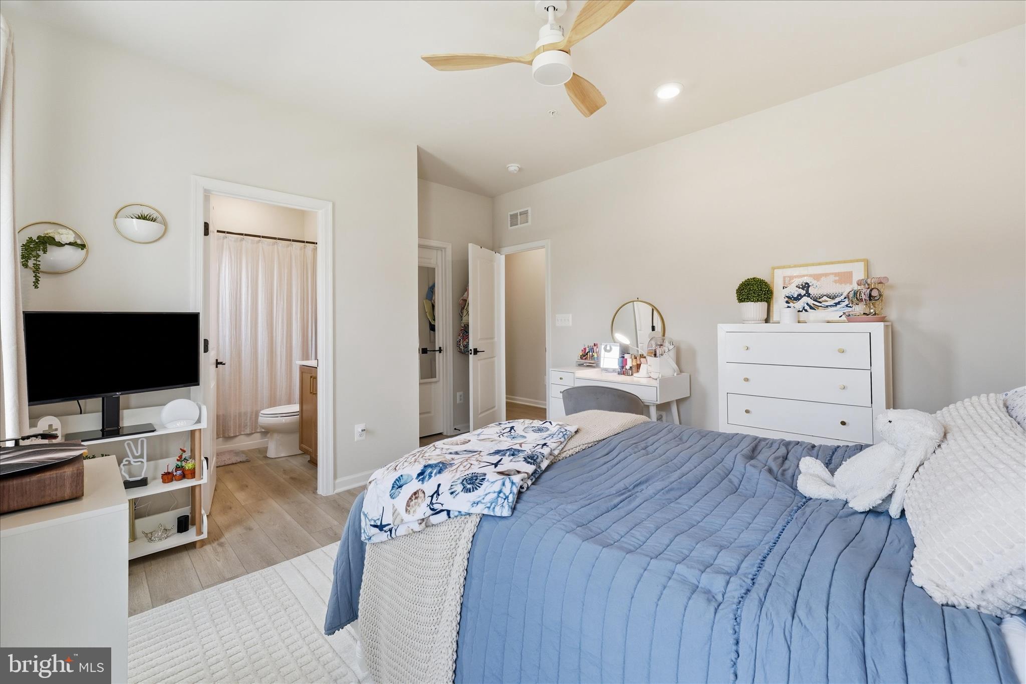 BRUNSWICK CROSSING - Residential