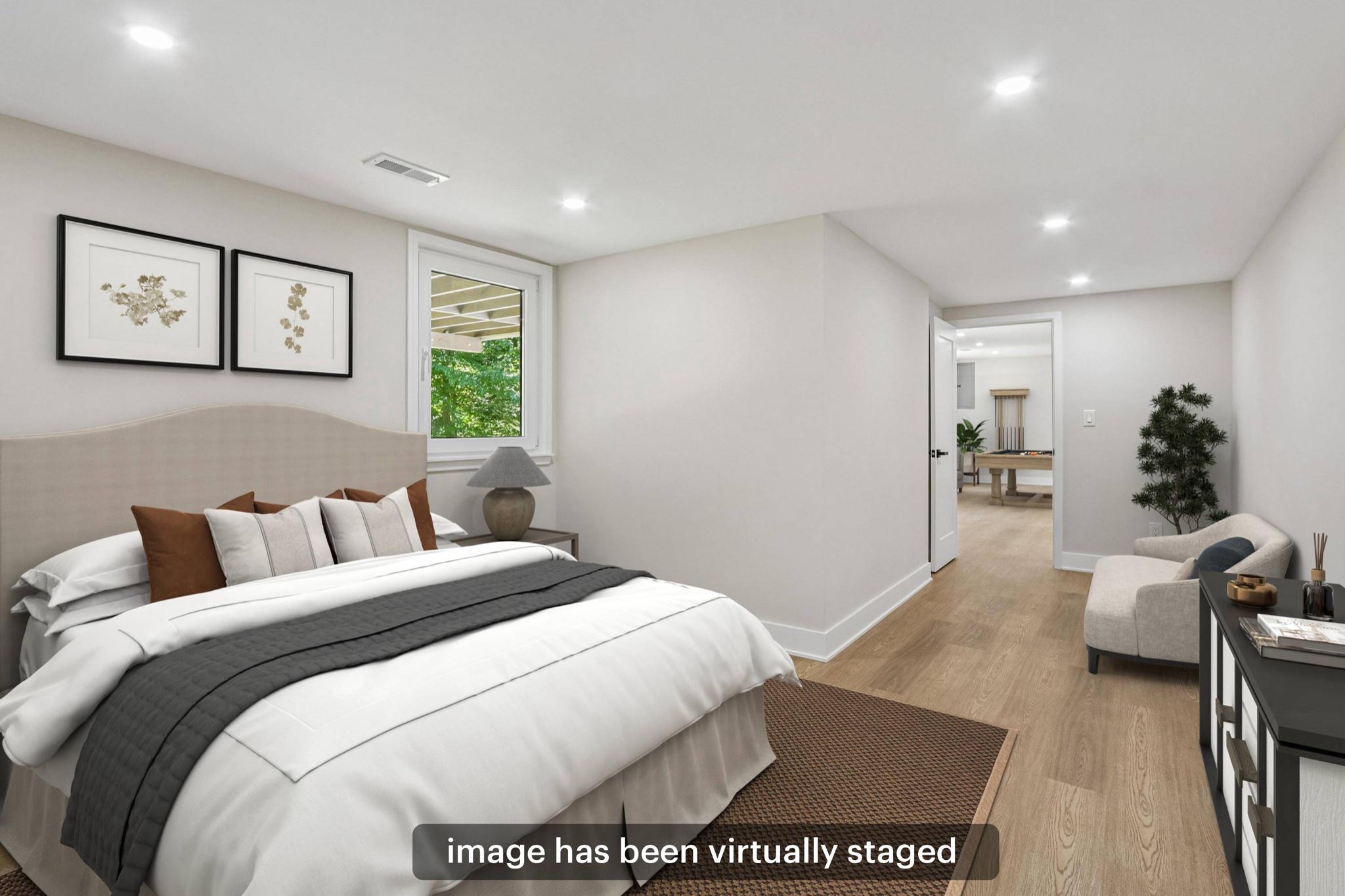 HILLCRESTSHIRE - Residential