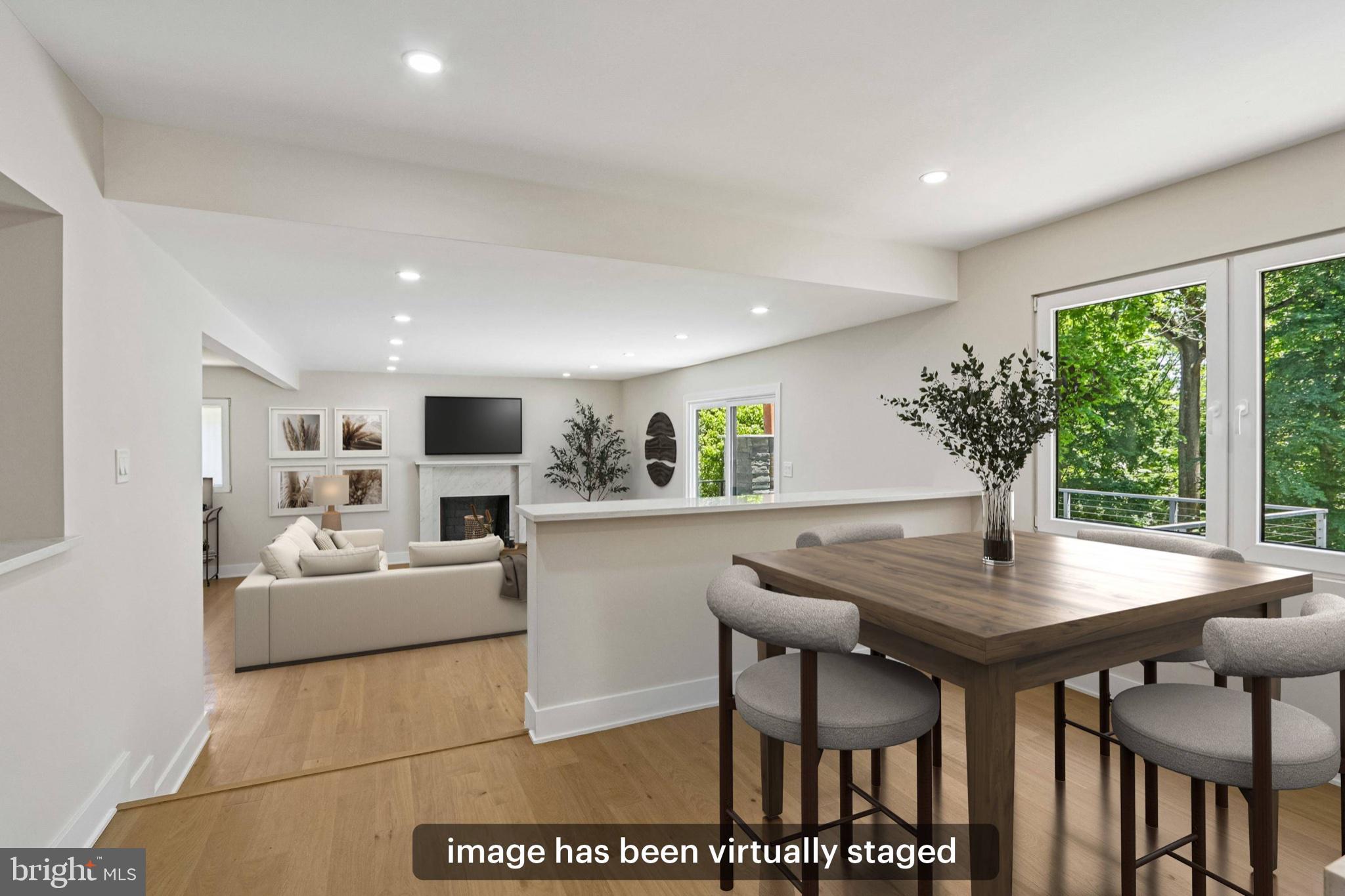 HILLCRESTSHIRE - Residential