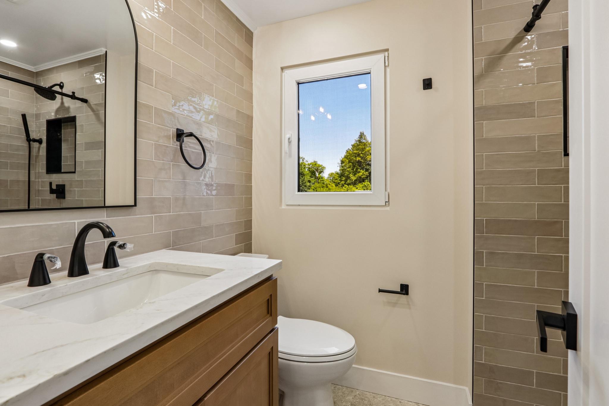 HILLCRESTSHIRE - Residential