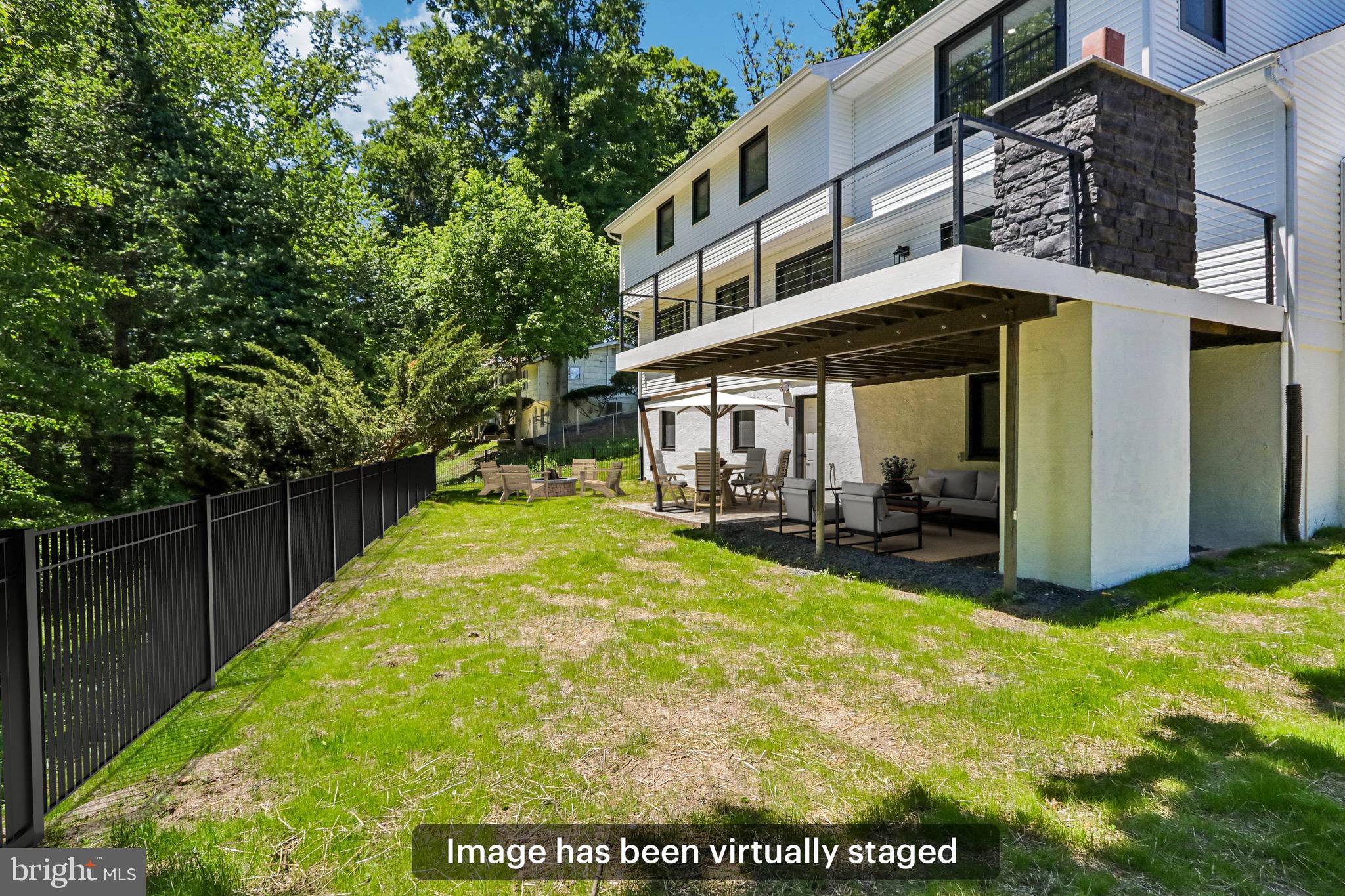 HILLCRESTSHIRE - Residential