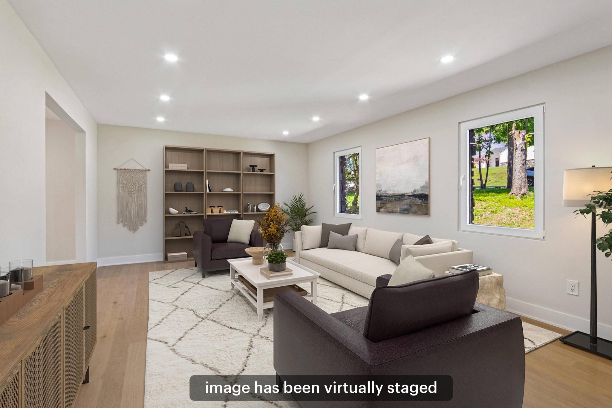 HILLCRESTSHIRE - Residential