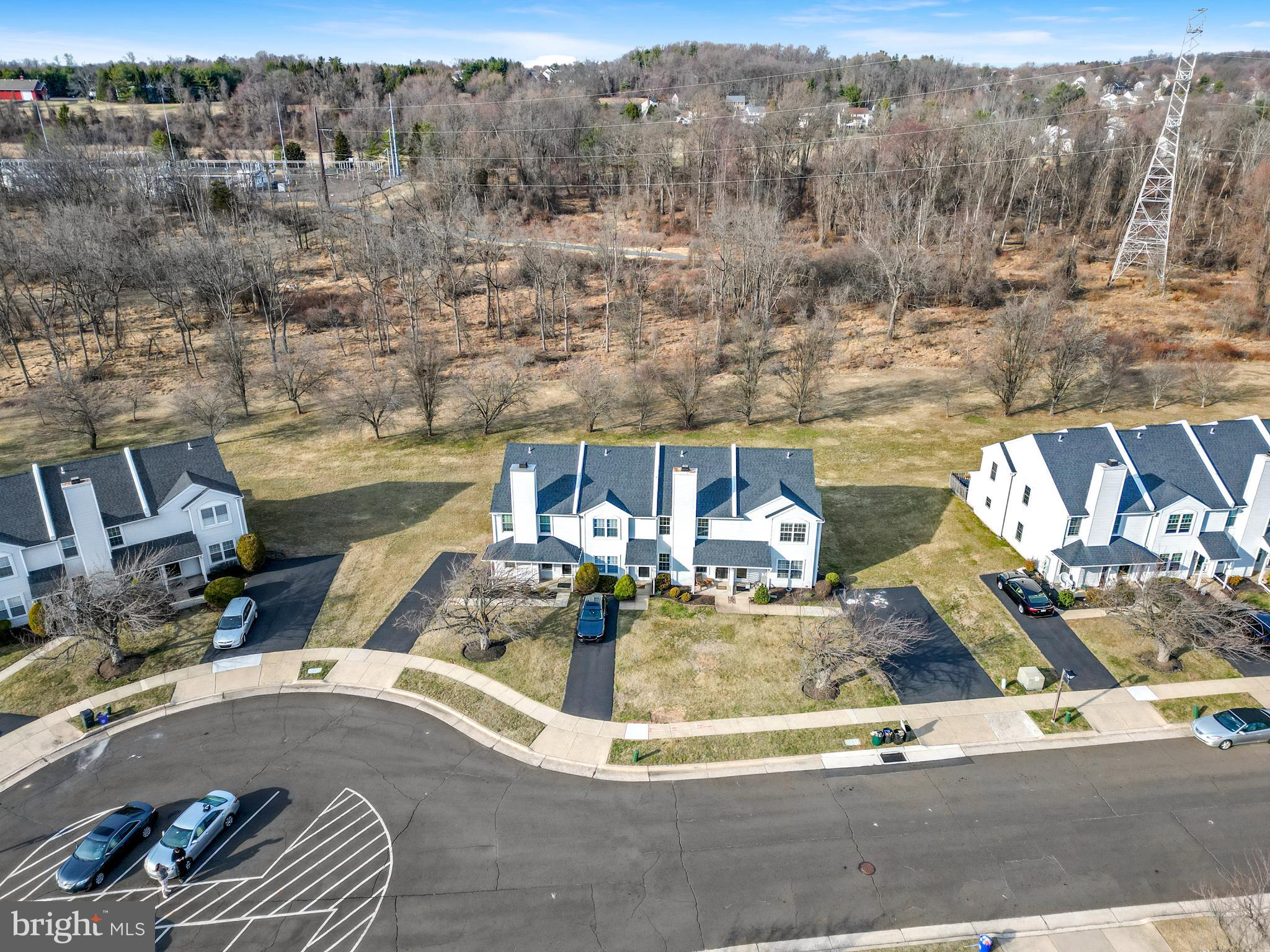 COUNTRY BEND - Residential