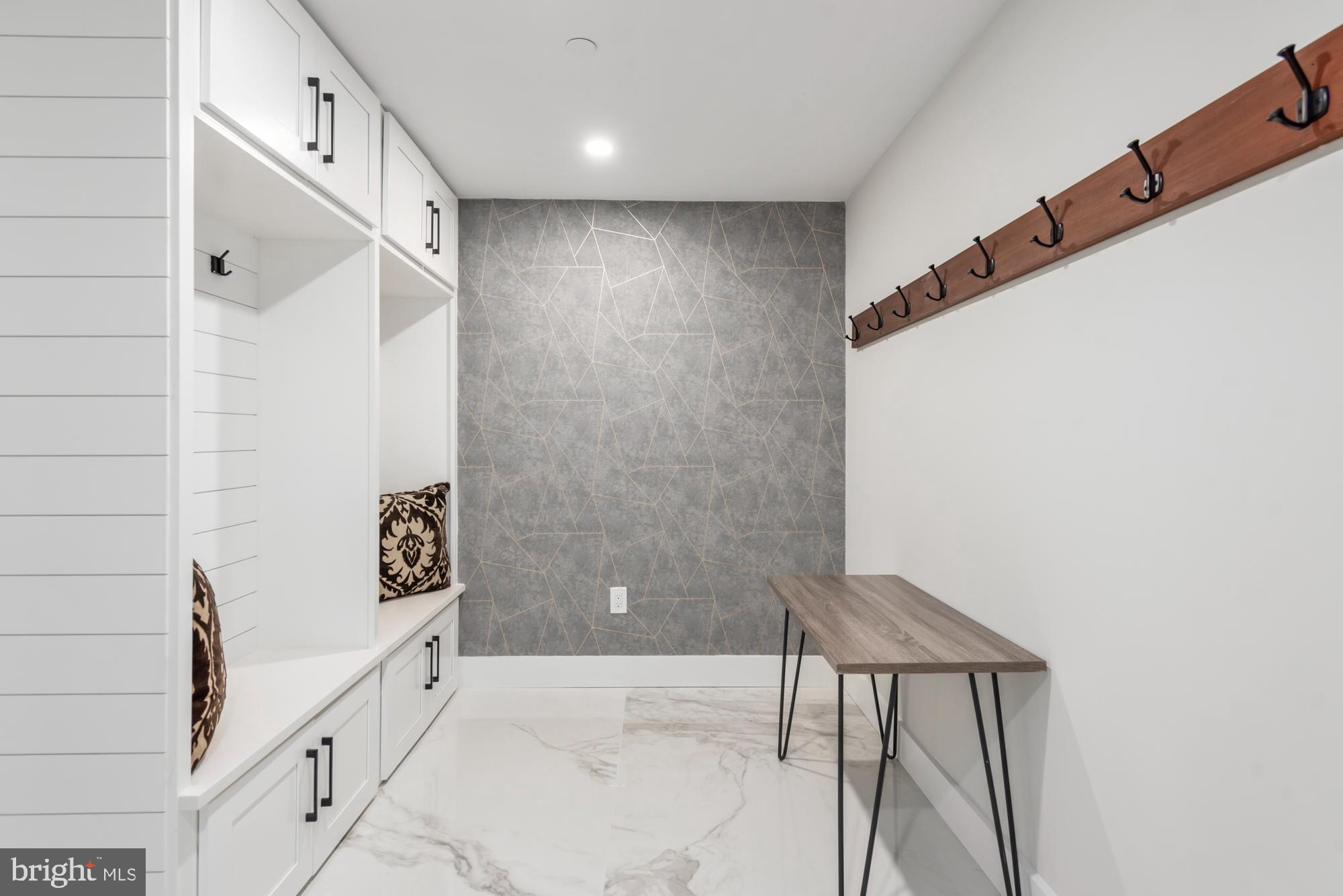 FRIENDSHIP HEIGHTS - Residential