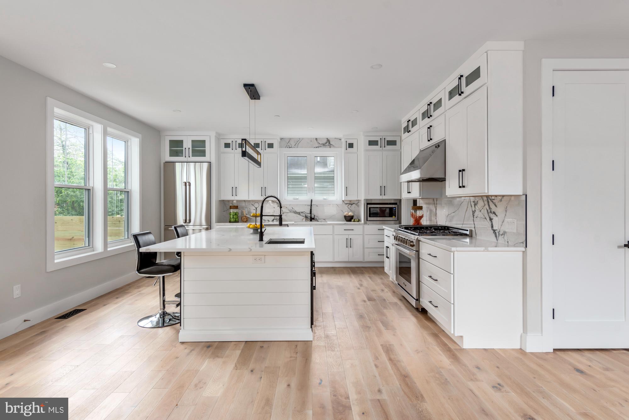 FRIENDSHIP HEIGHTS - Residential