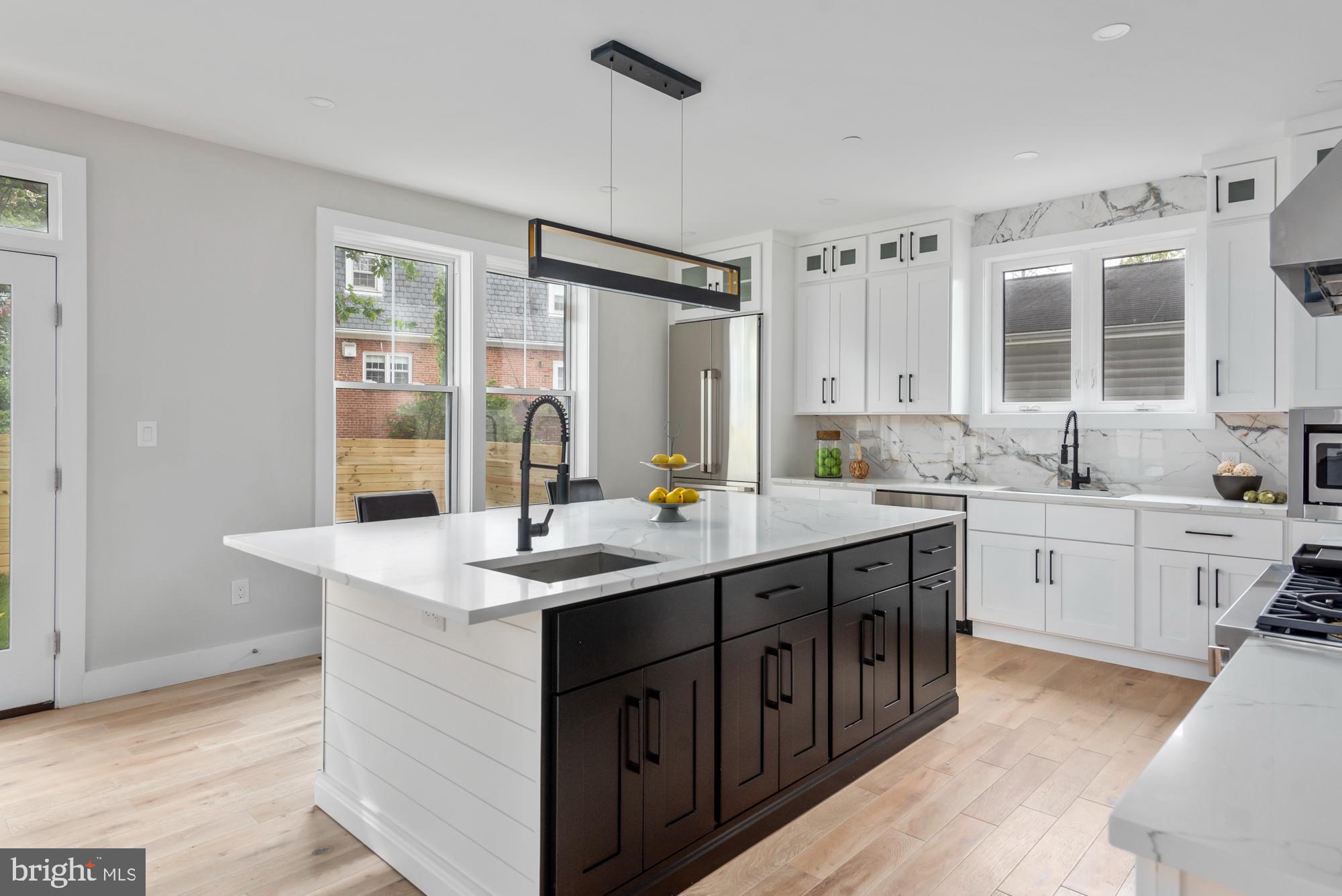 FRIENDSHIP HEIGHTS - Residential