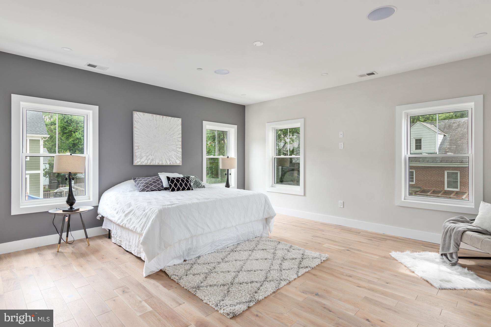 FRIENDSHIP HEIGHTS - Residential