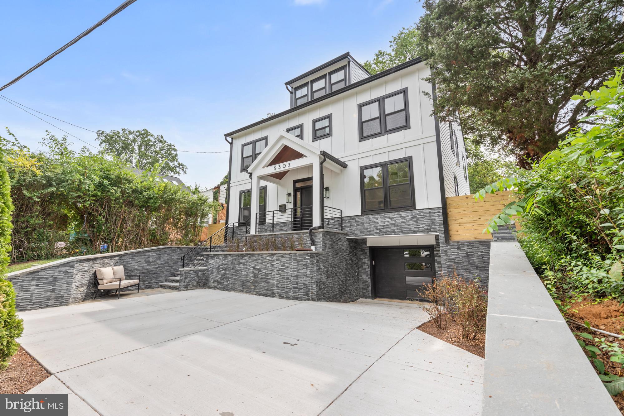 FRIENDSHIP HEIGHTS - Residential