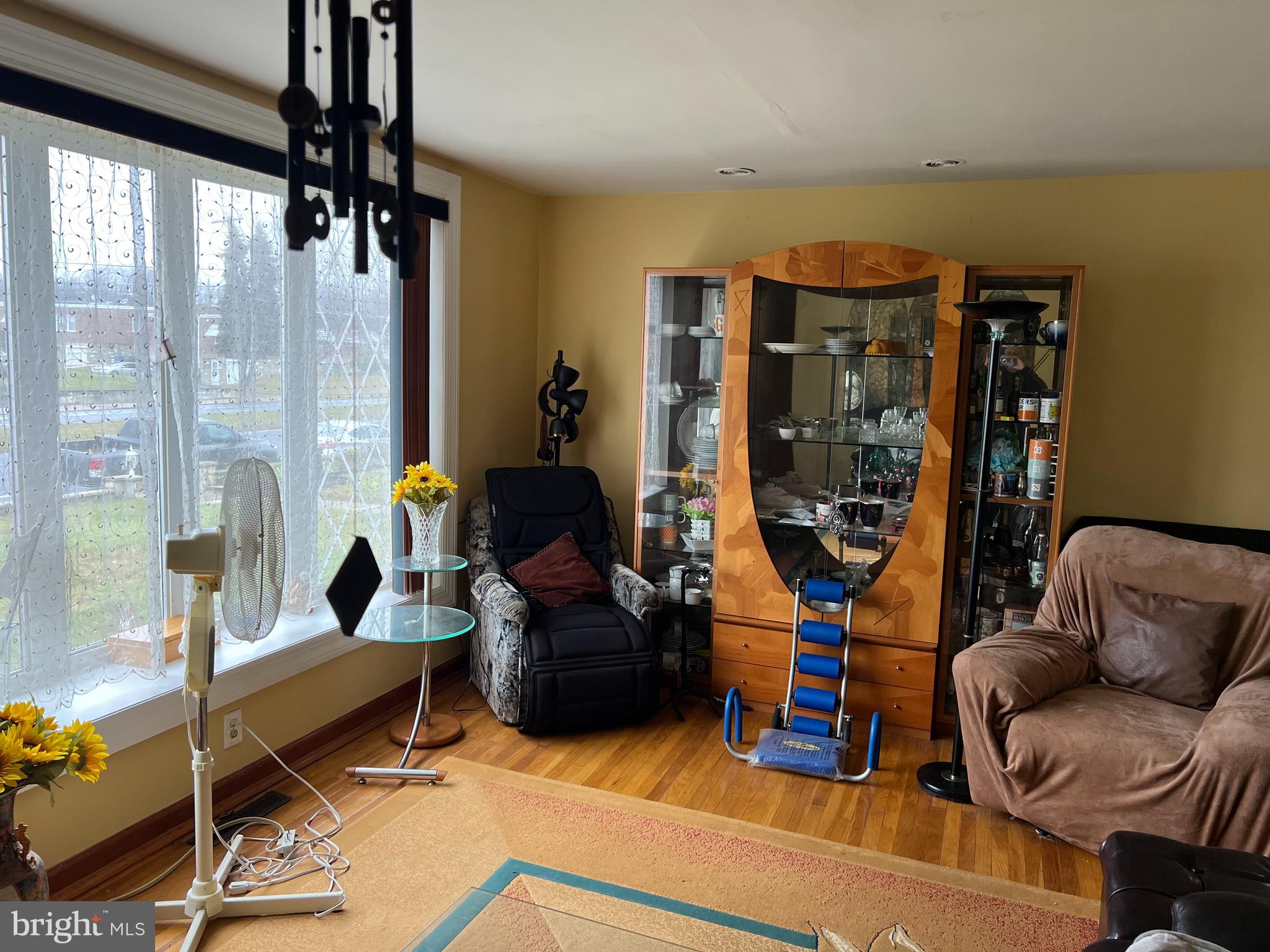 BELLS CORNER - Residential