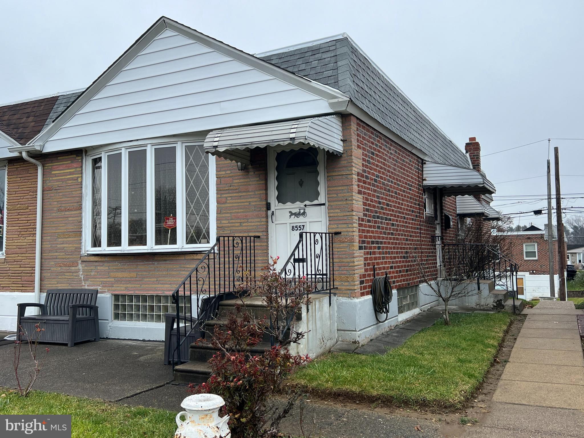BELLS CORNER - Residential