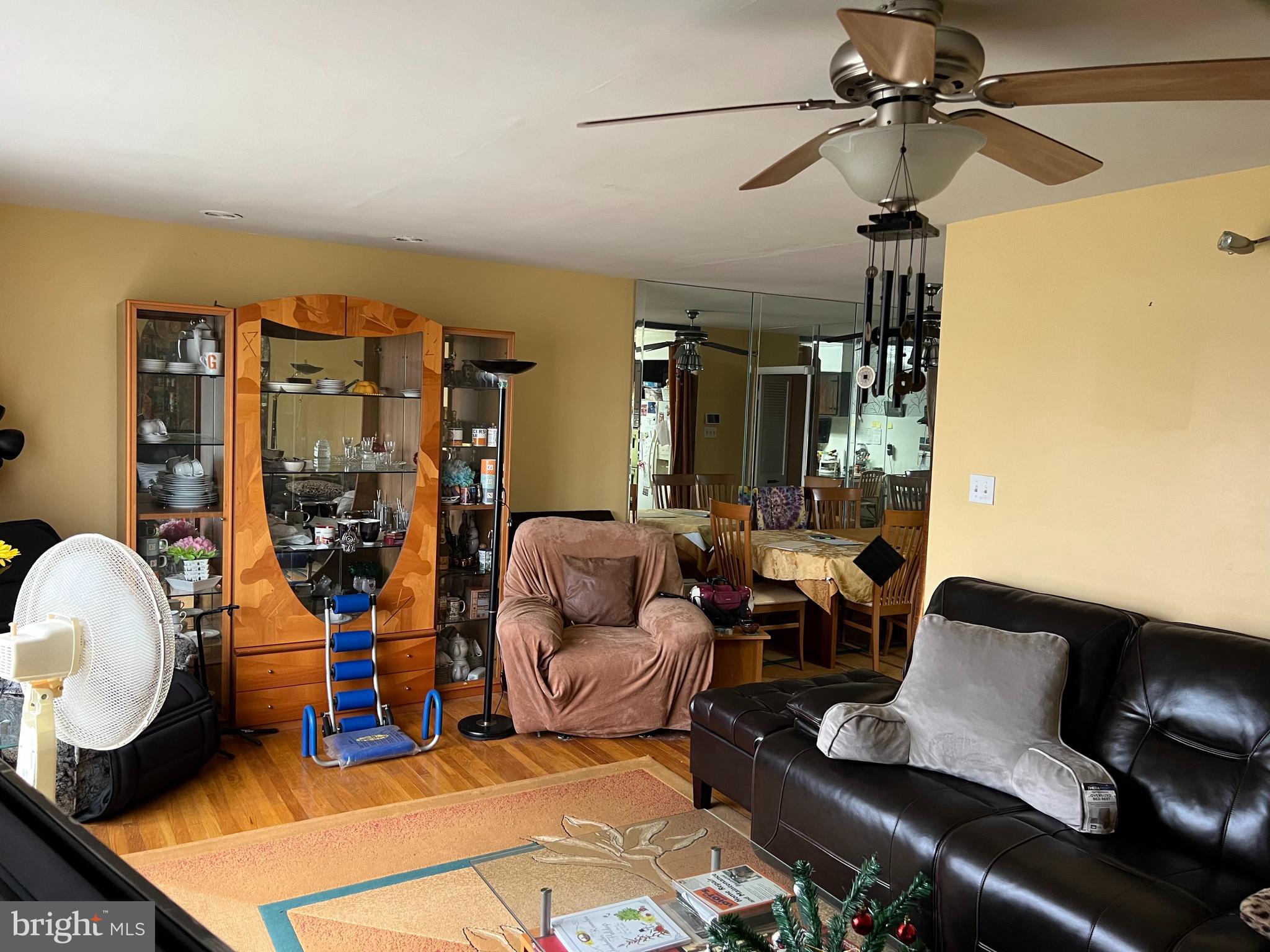 BELLS CORNER - Residential
