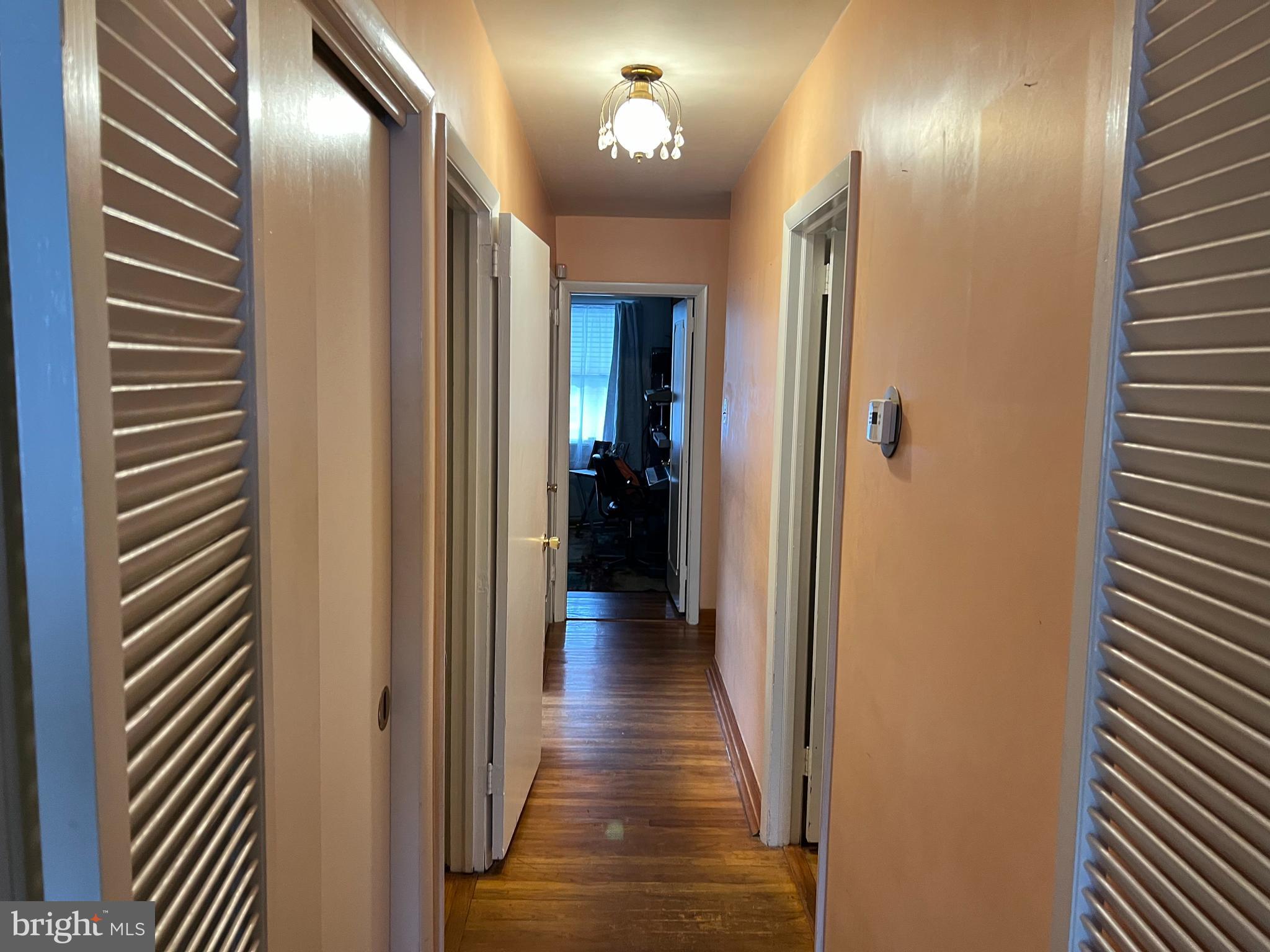 BELLS CORNER - Residential