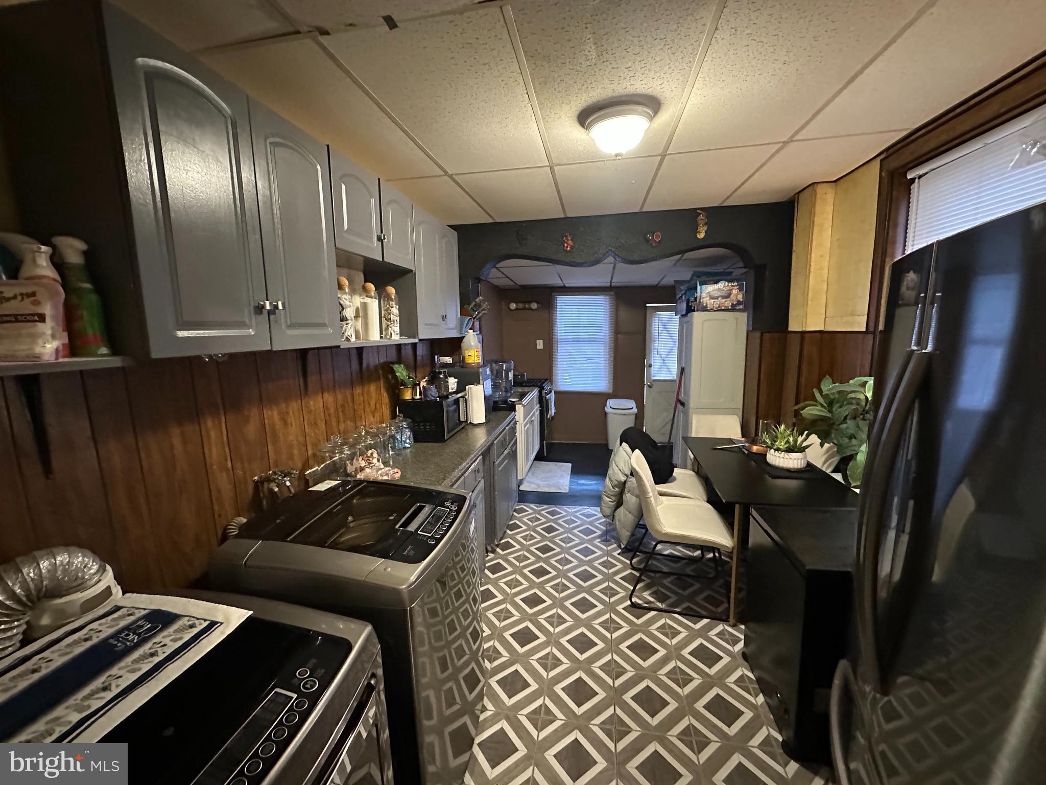 PORT RICHMOND - Residential