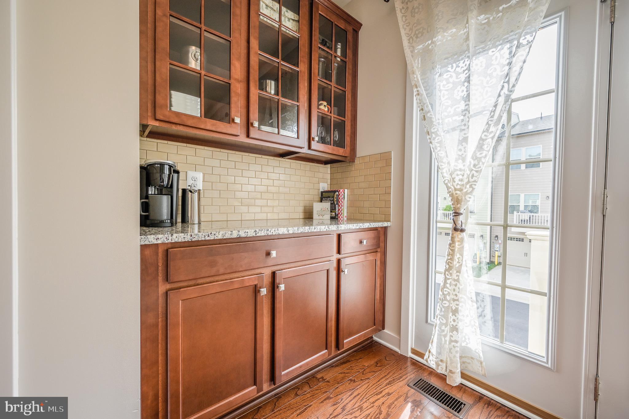 POTOMAC SHORES - Residential Lease