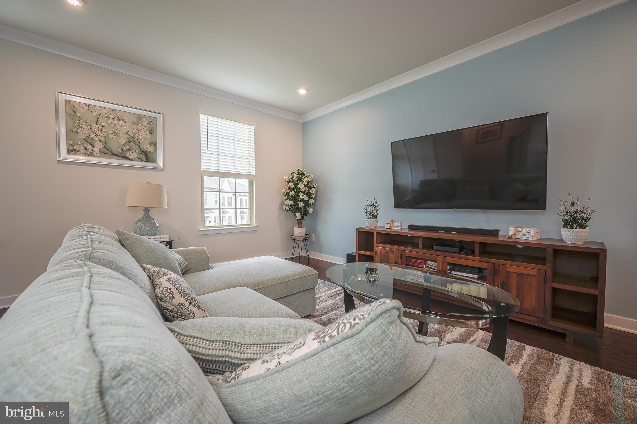 POTOMAC SHORES - Residential Lease