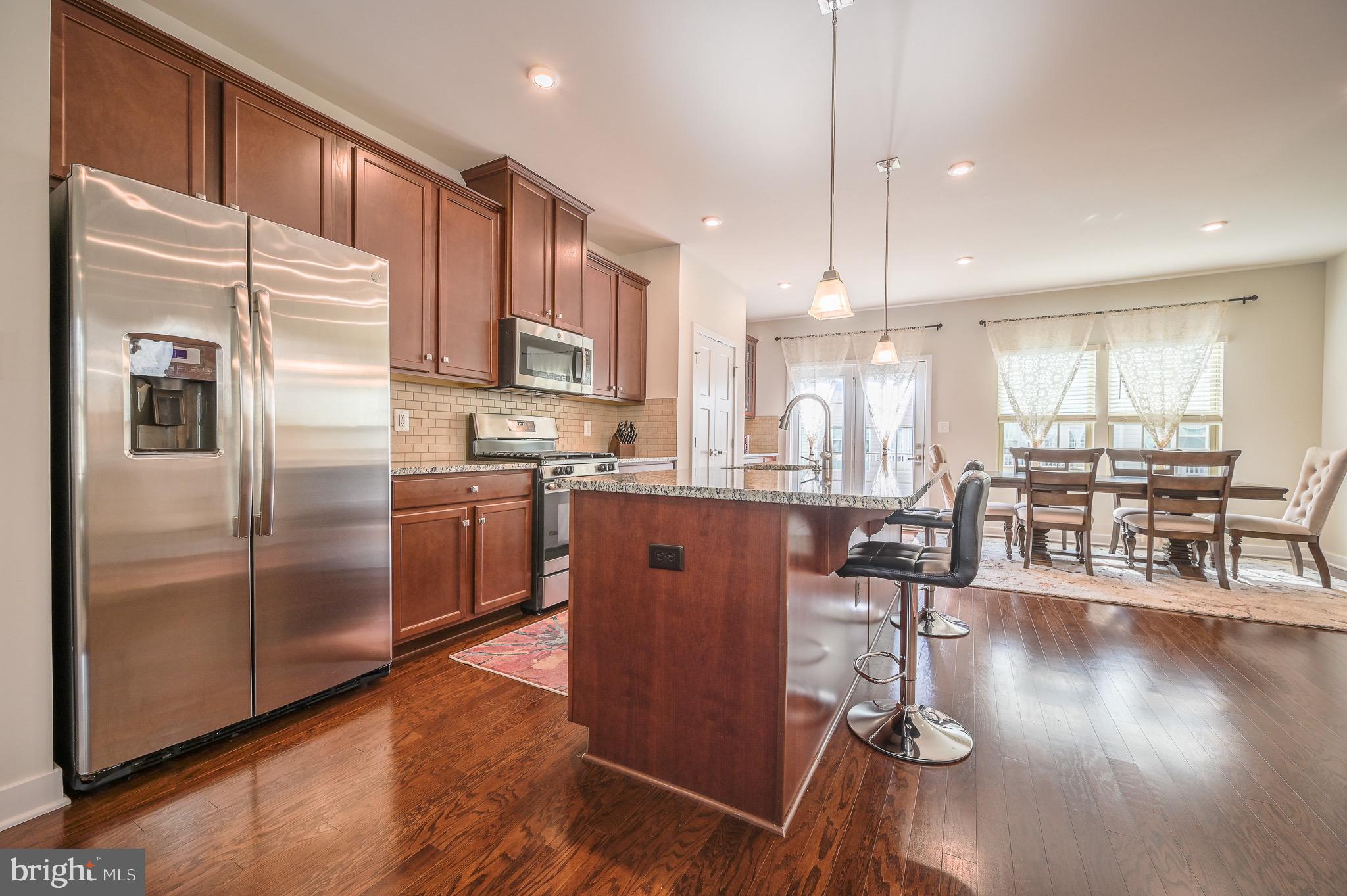 POTOMAC SHORES - Residential Lease