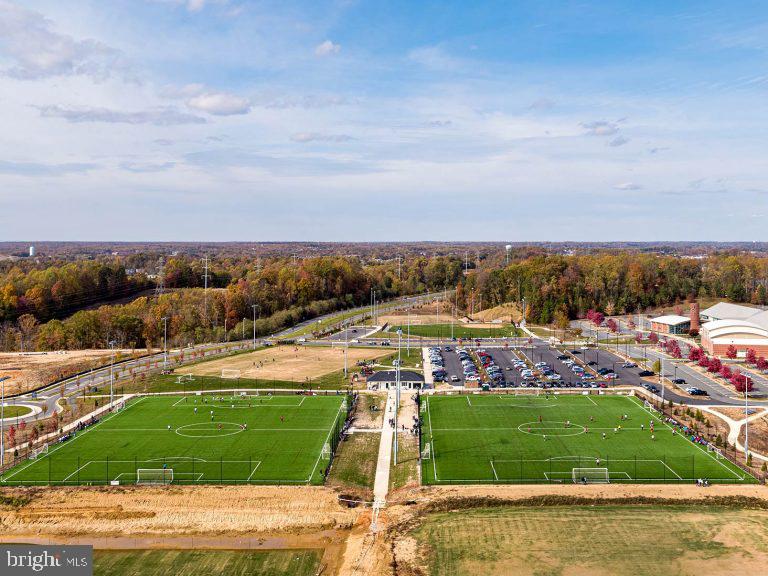 POTOMAC SHORES - Residential Lease