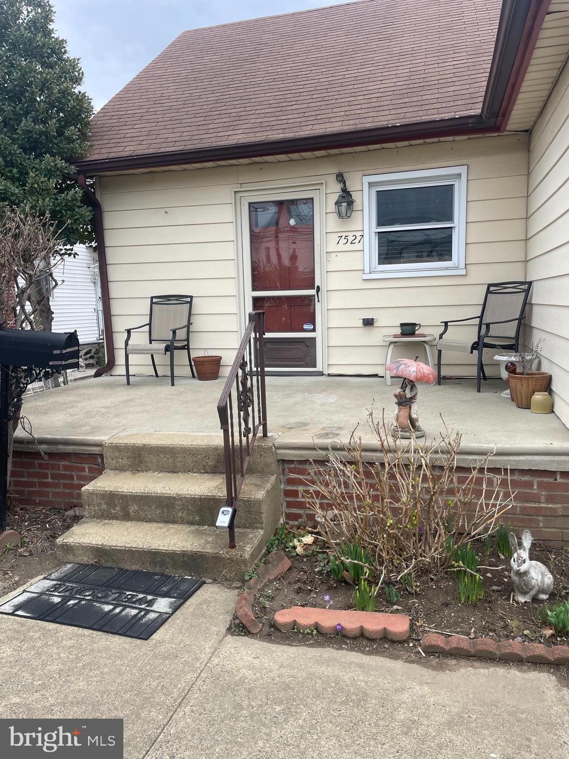 FOX CHASE - Residential Income