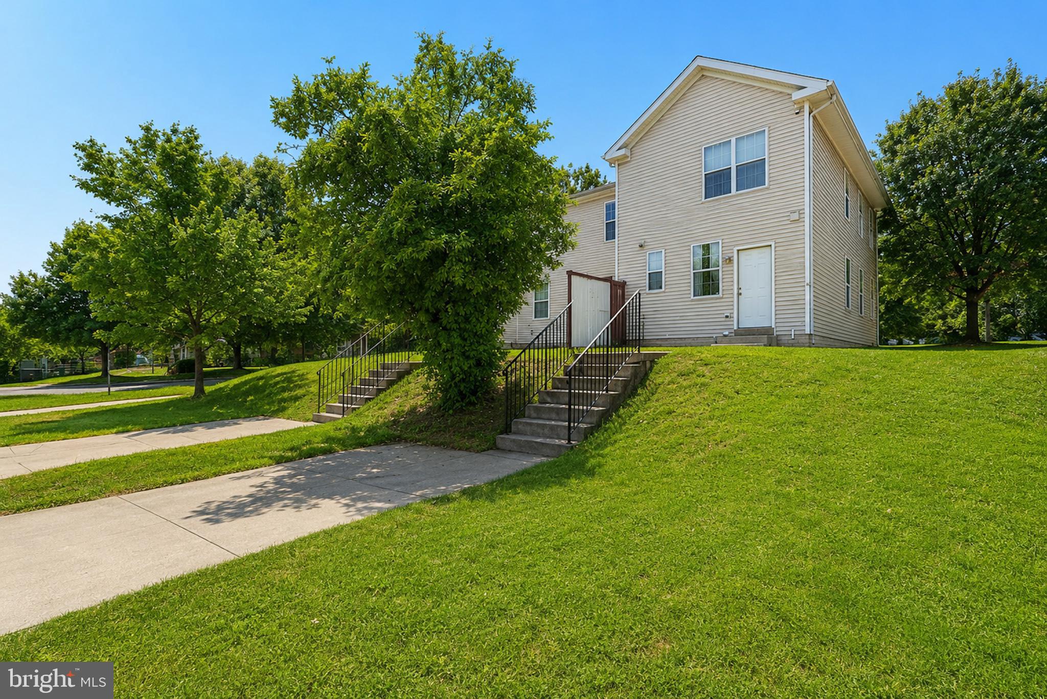 HERITAGE CROSSING - Residential