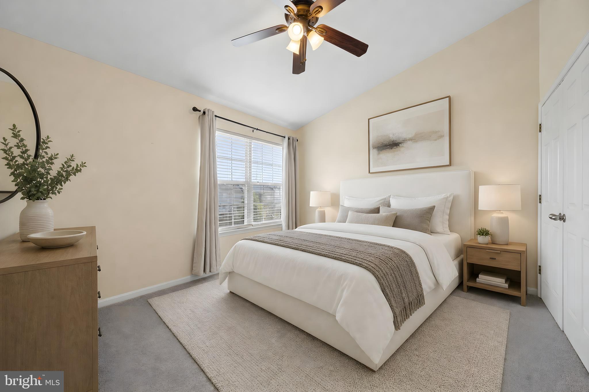 STONEBRIDGE - Residential