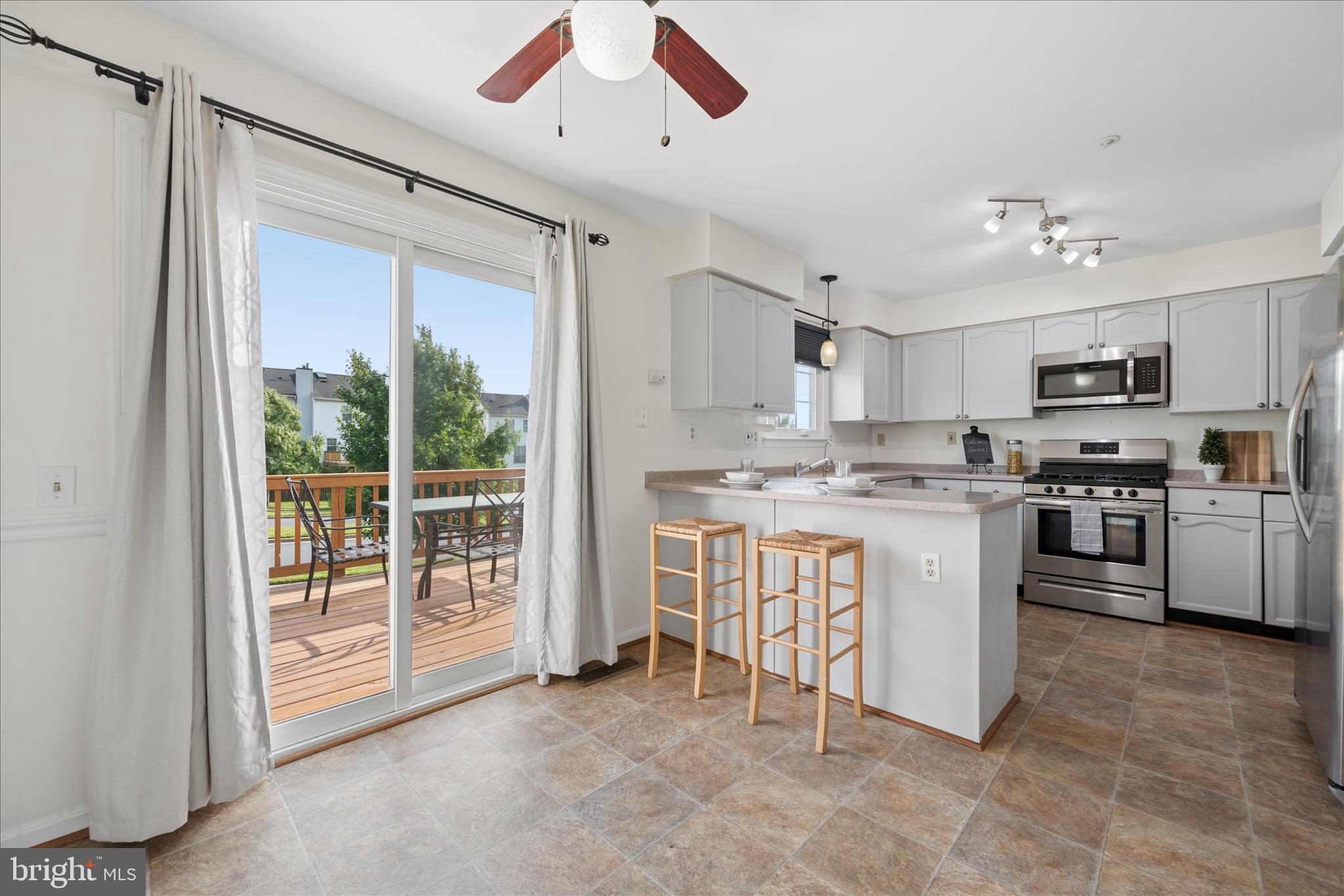 STONEBRIDGE - Residential