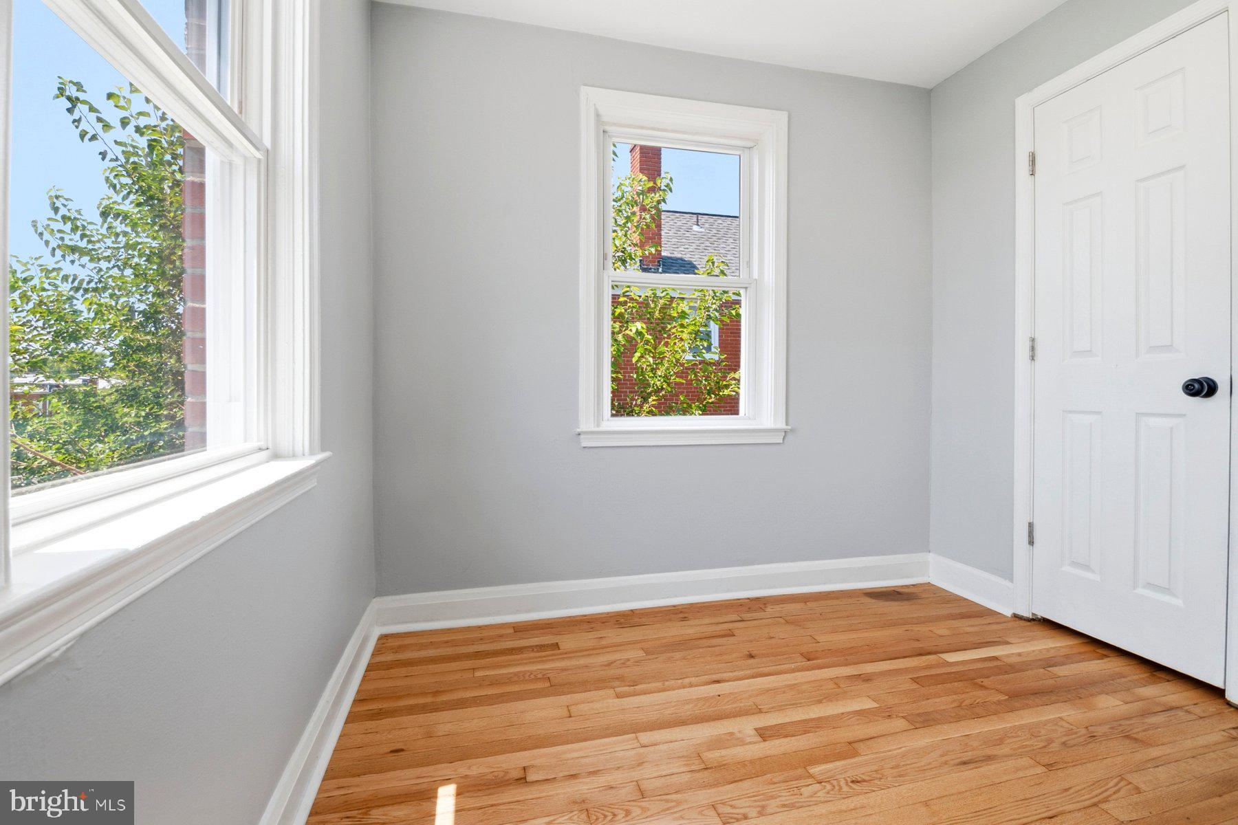 BELAIR-EDISON - Residential
