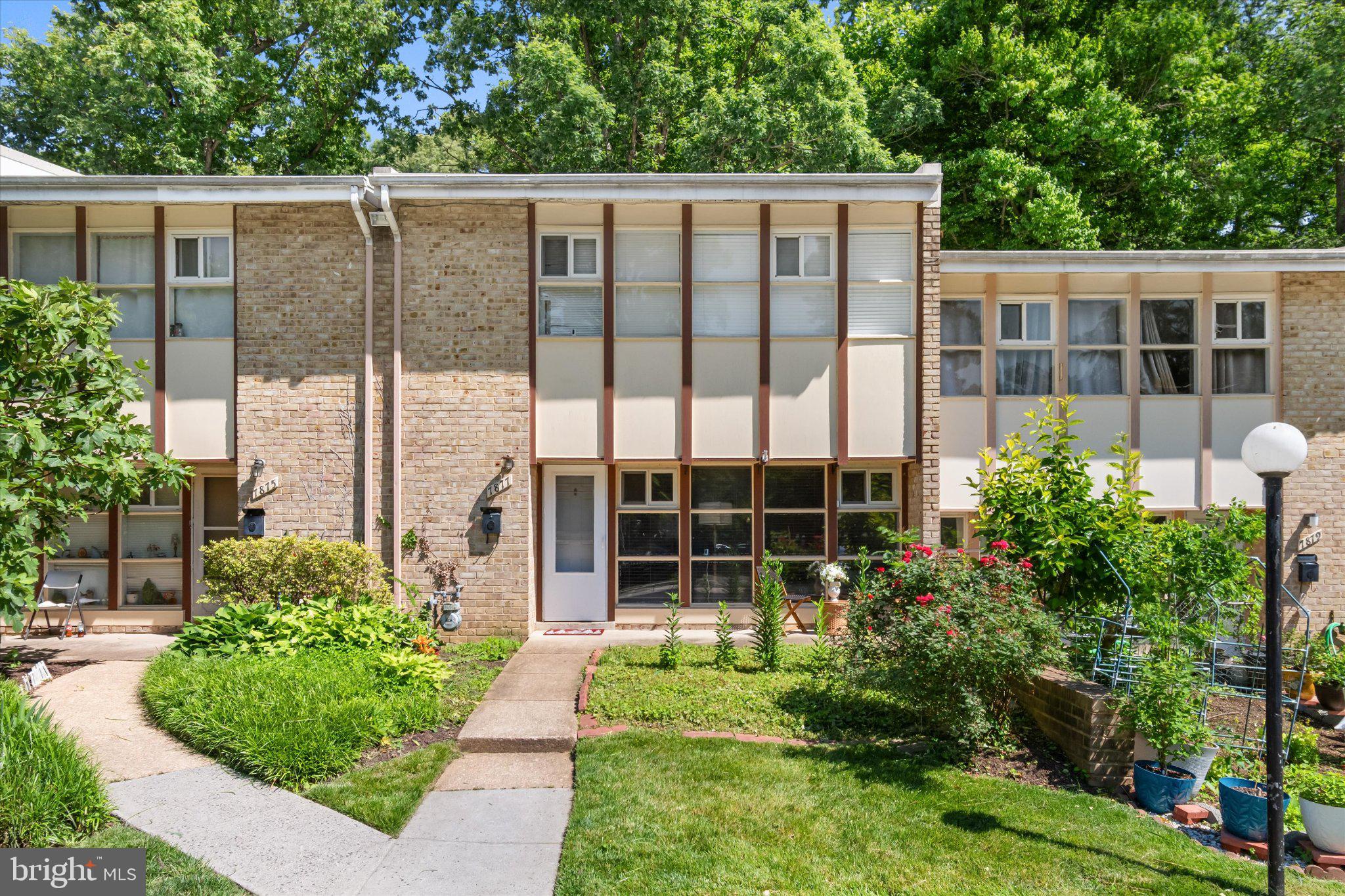 FAIRFAX HERITAGE - Residential