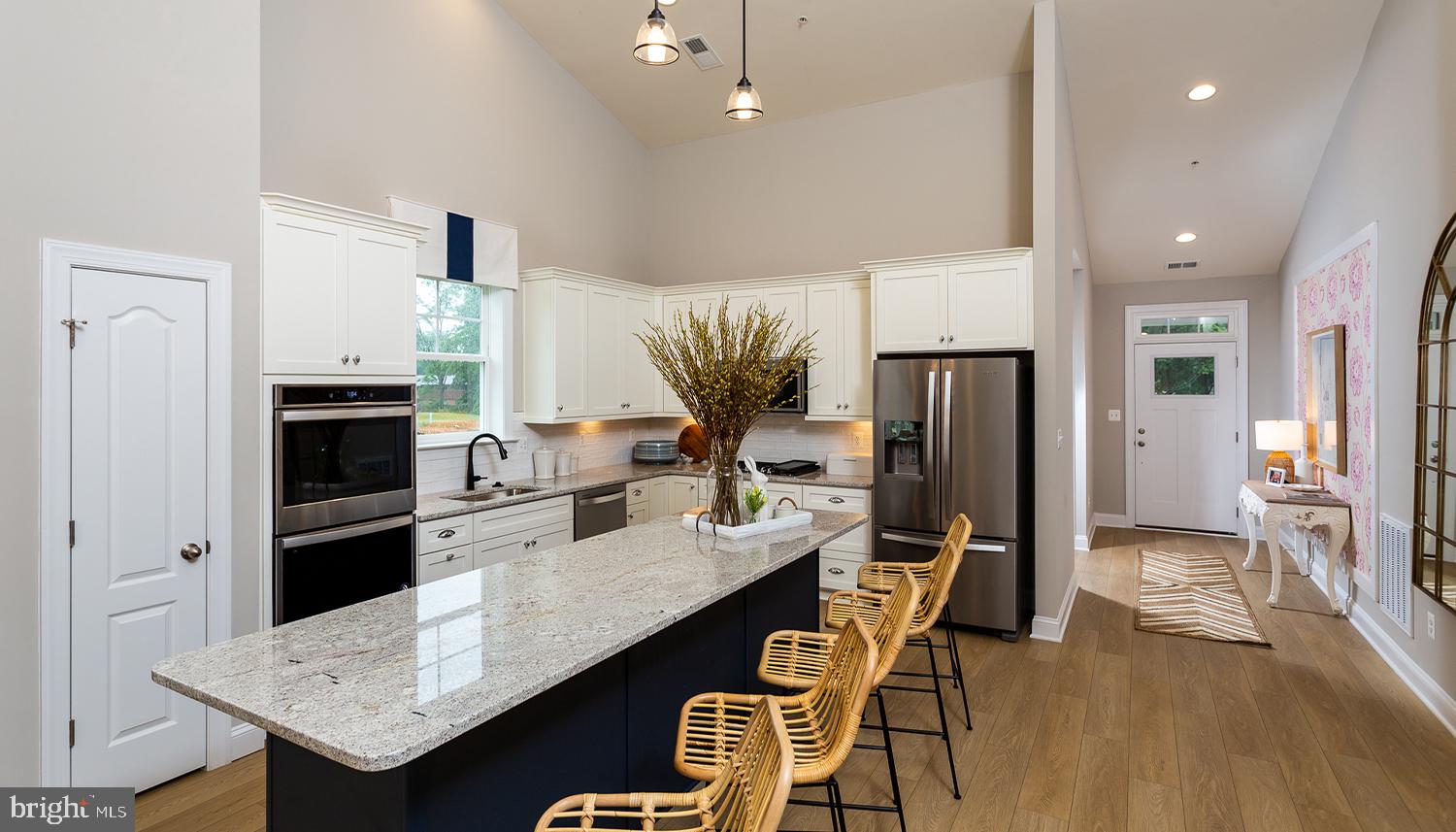 ROSEHILL MANOR - Residential