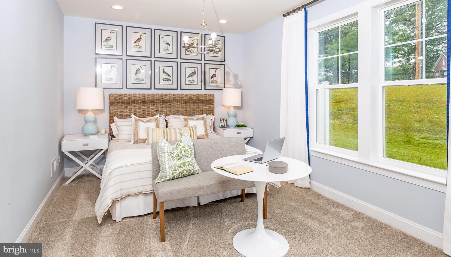 ROSEHILL MANOR - Residential
