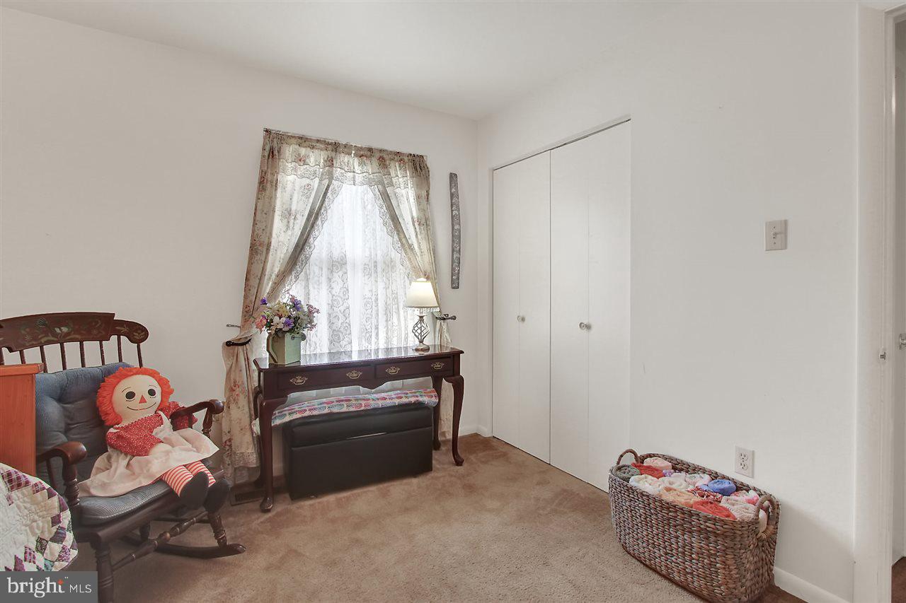 LEXINGTON WOODS - Residential