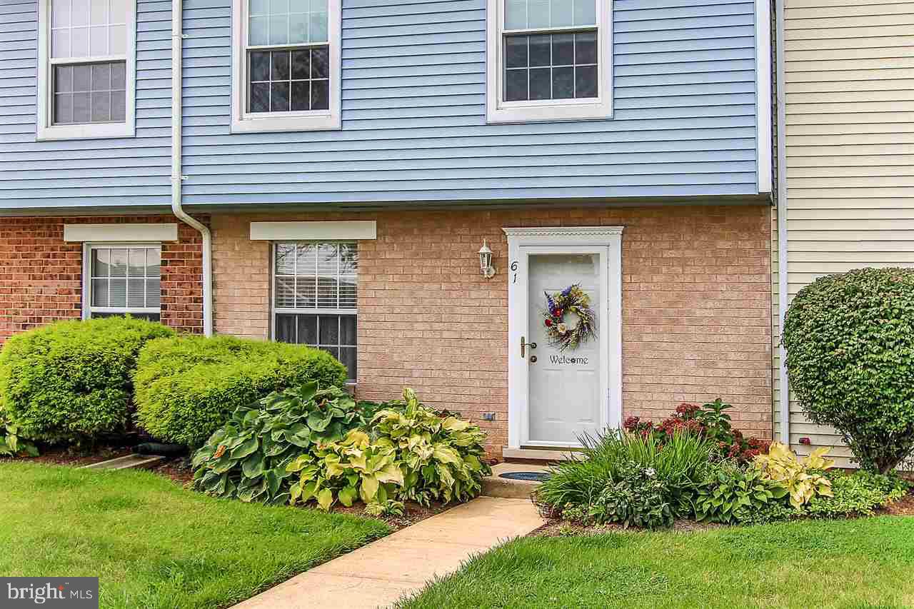 LEXINGTON WOODS - Residential