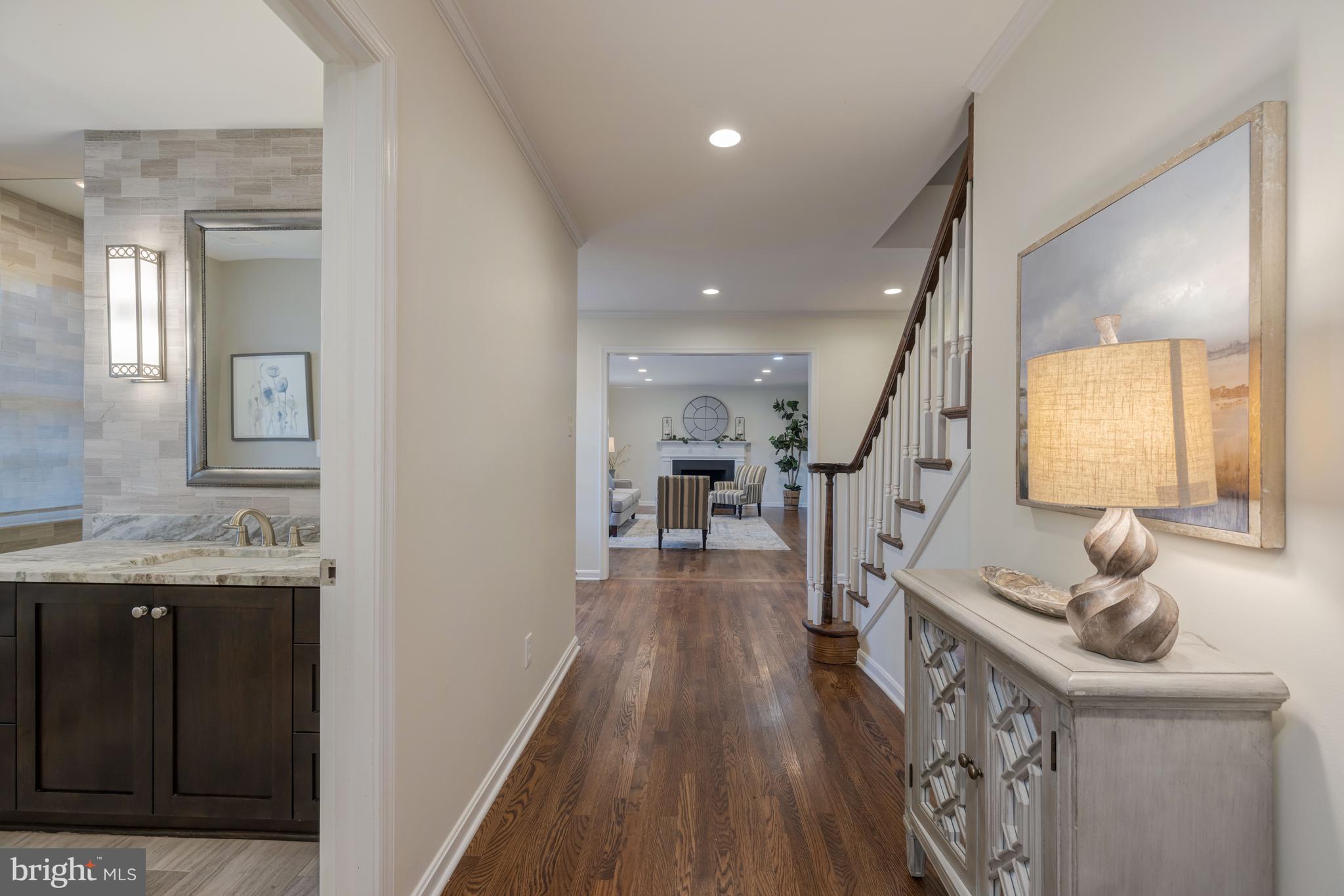 RIVER FALLS - Residential