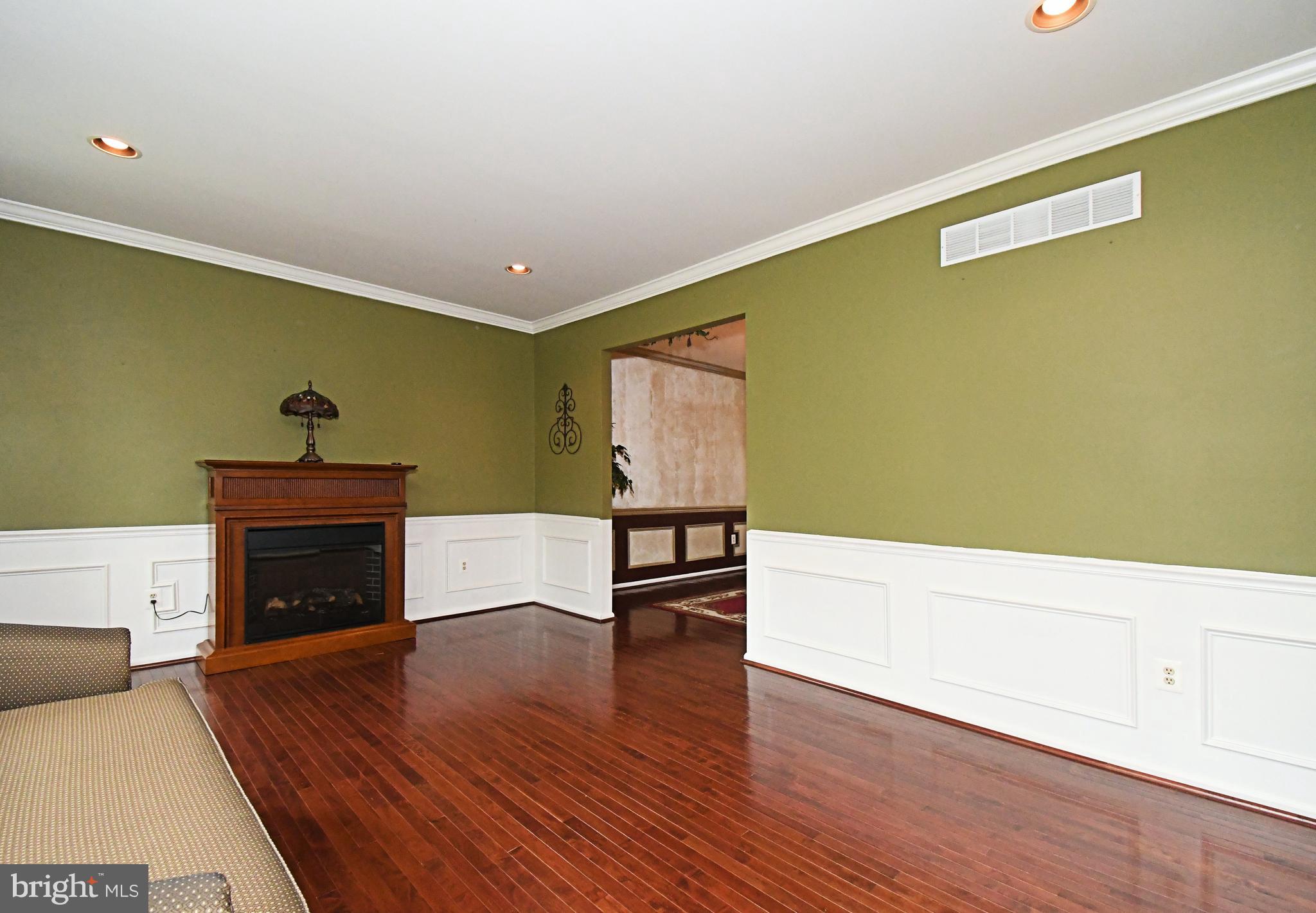 BROOKSIDE FARMS - Residential
