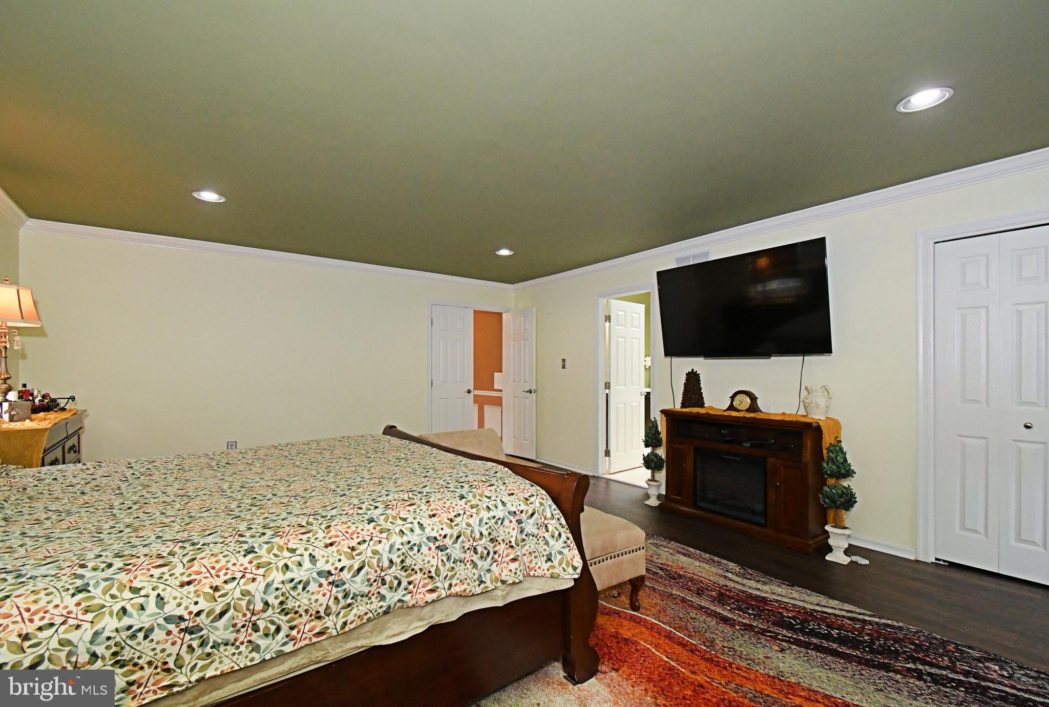 BROOKSIDE FARMS - Residential