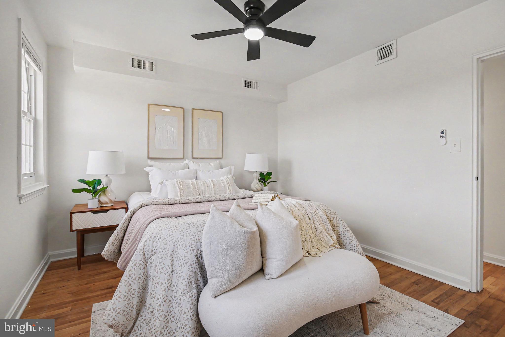 BALLARD GARDENS - Residential