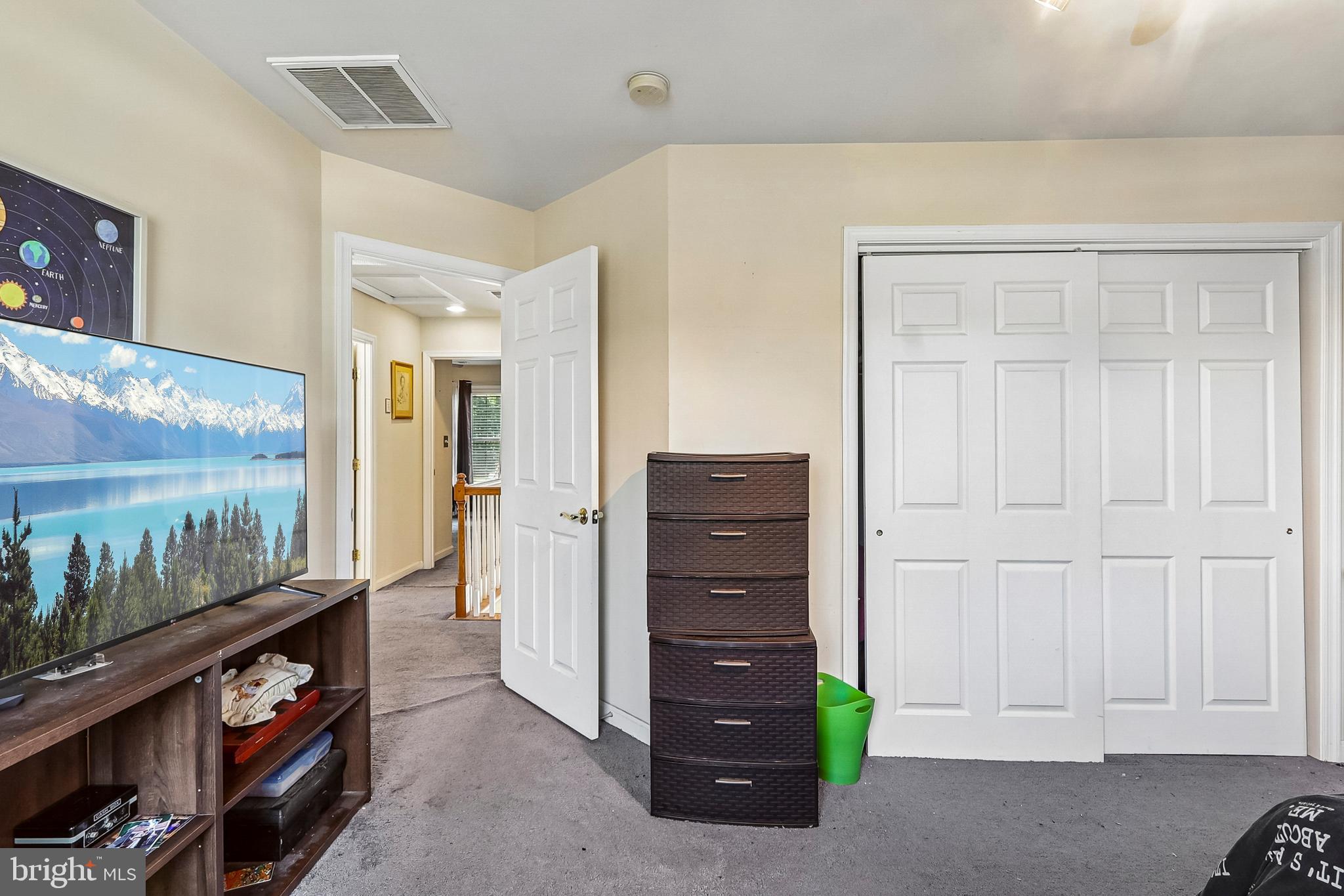 POPLAR CROSSING - Residential