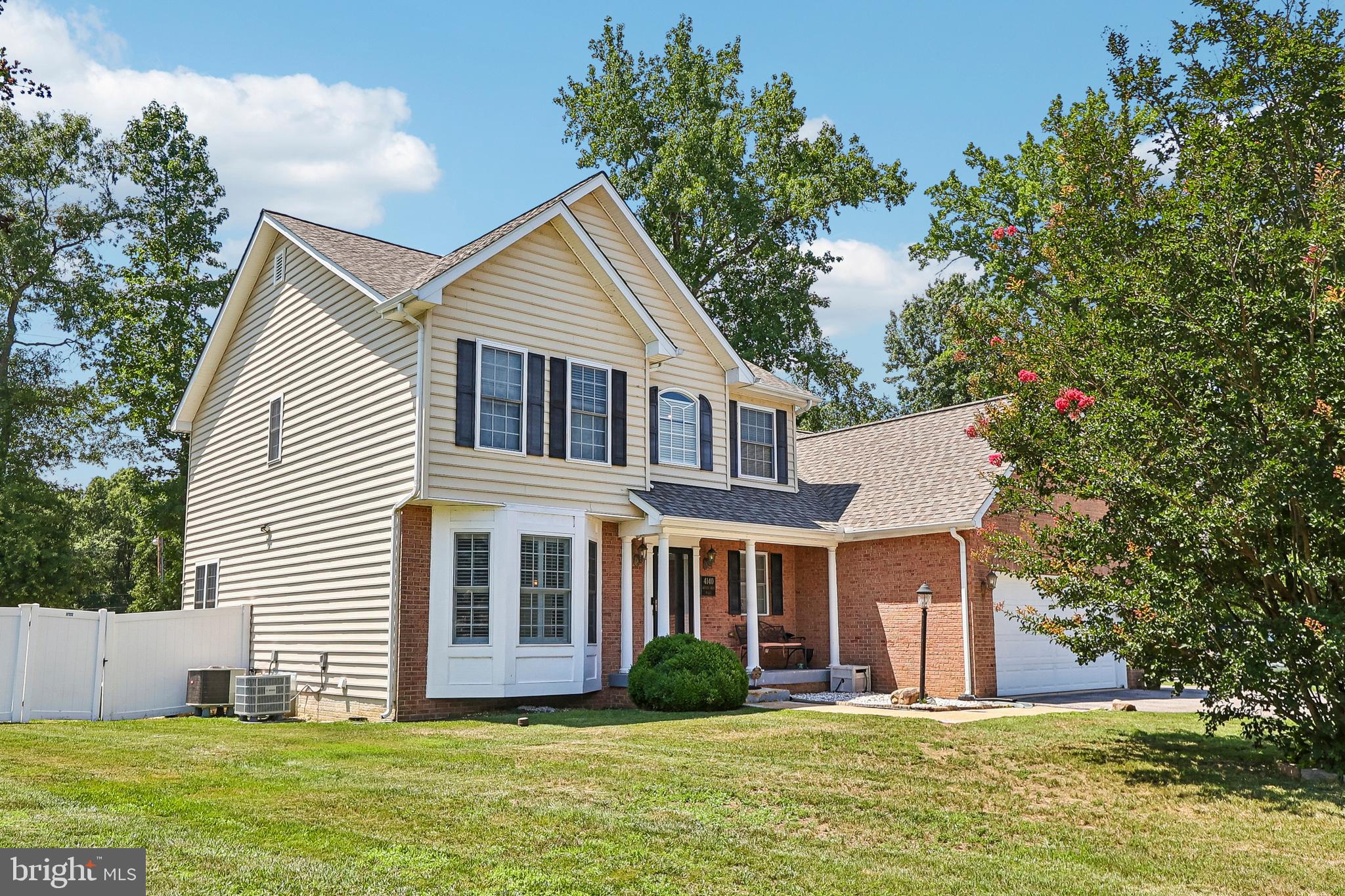 POPLAR CROSSING - Residential