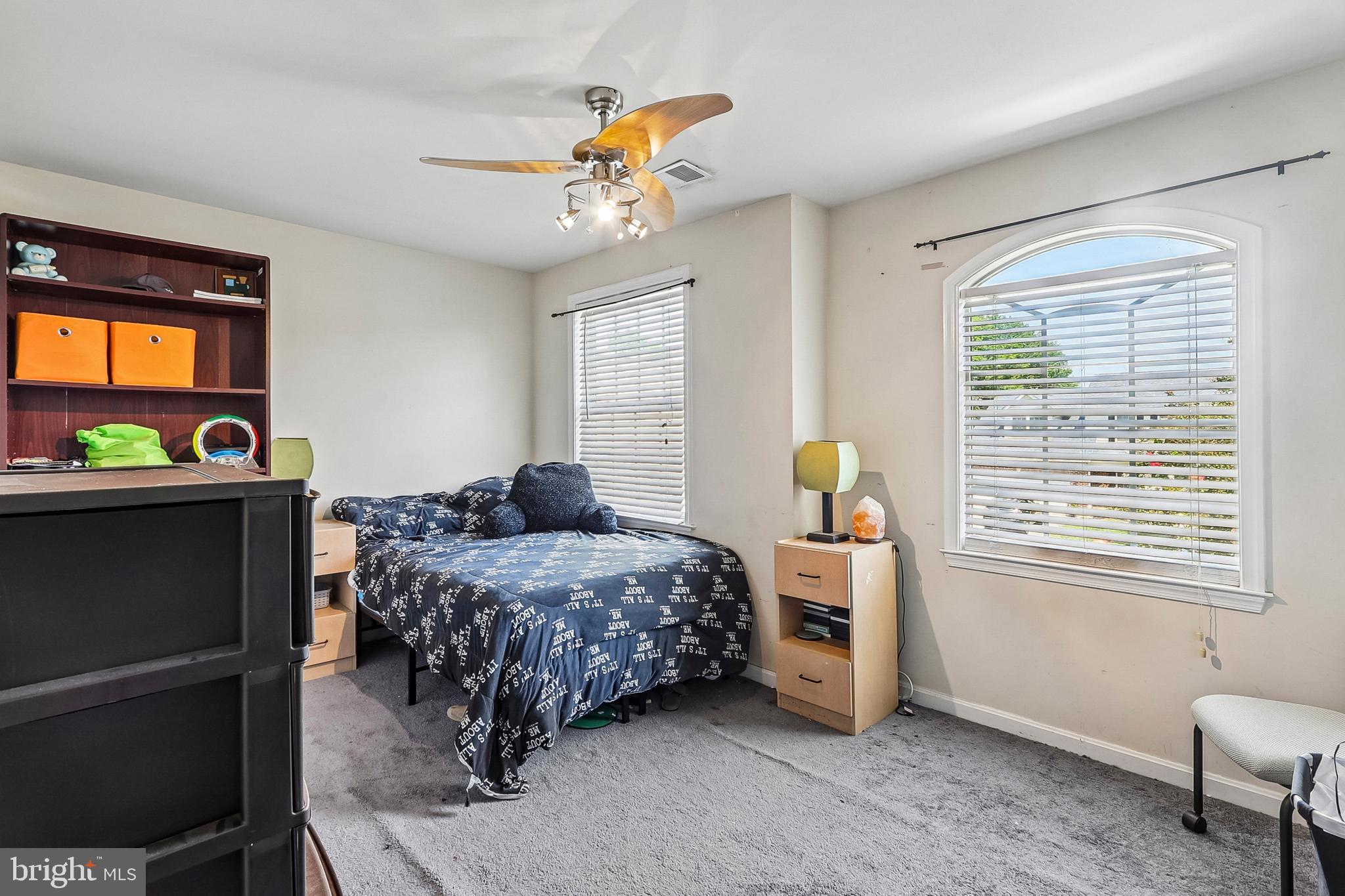 POPLAR CROSSING - Residential