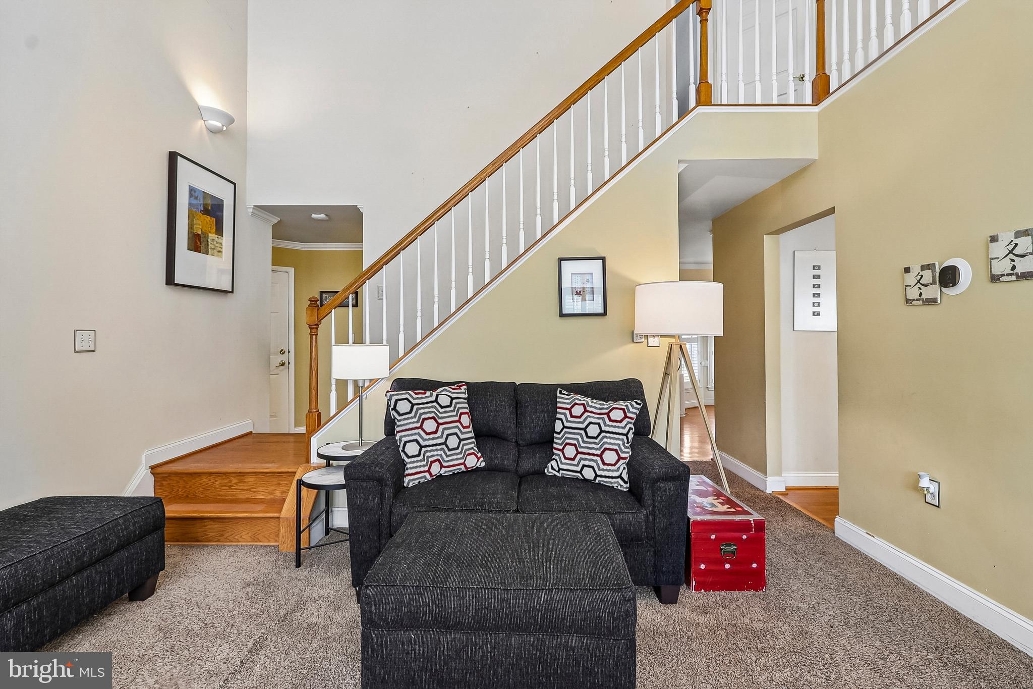 POPLAR CROSSING - Residential