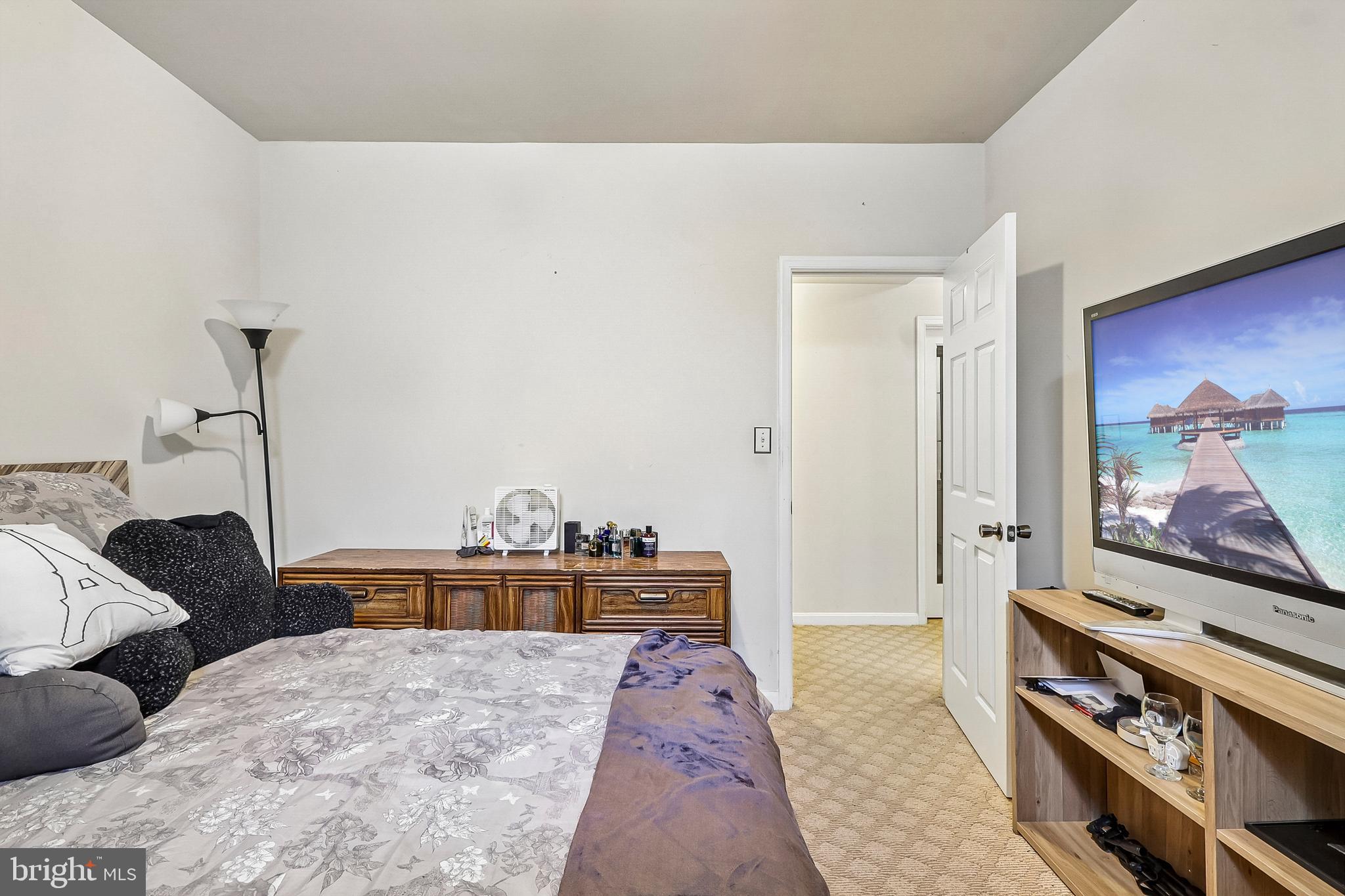 POPLAR CROSSING - Residential