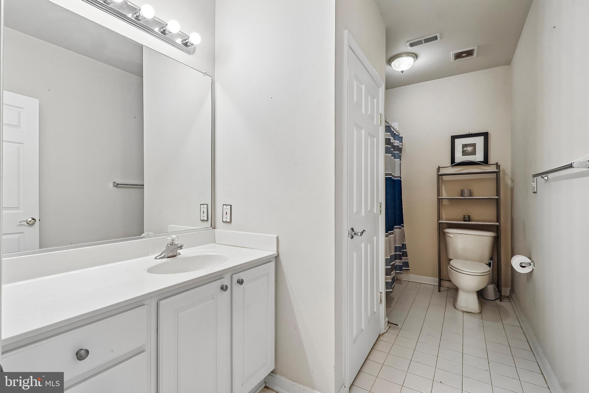 POPLAR CROSSING - Residential