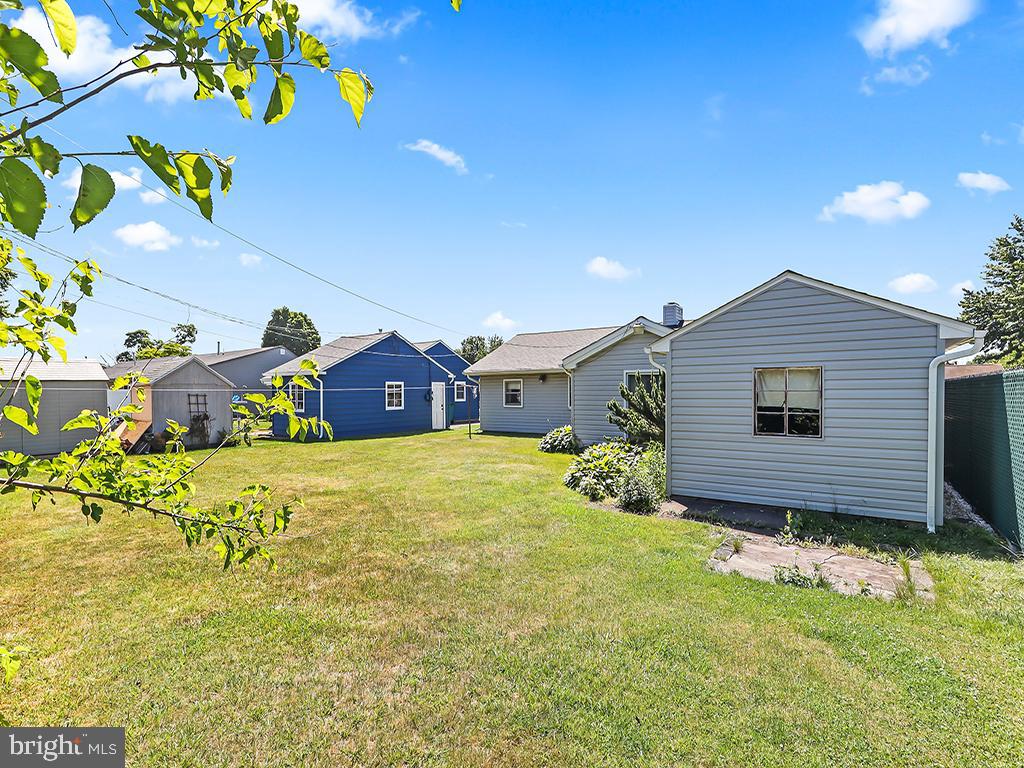 FAIRLESS HILLS - Residential