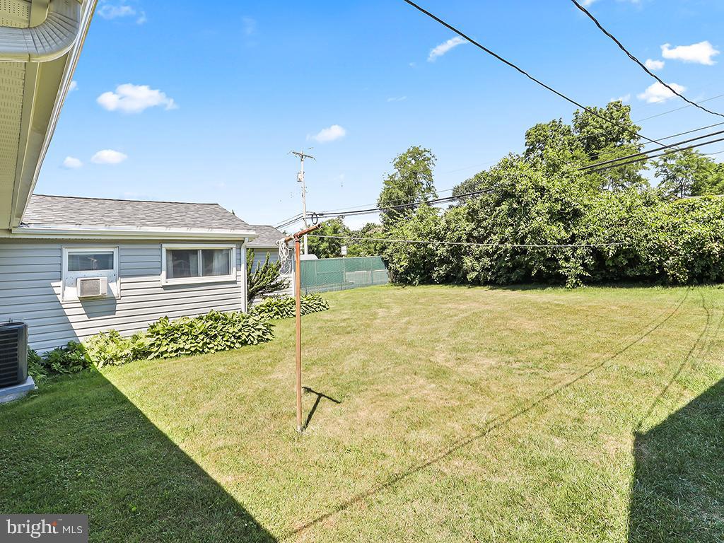 FAIRLESS HILLS - Residential