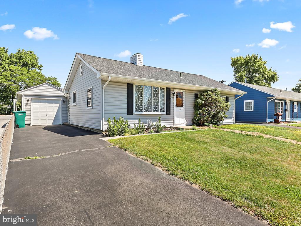 FAIRLESS HILLS - Residential